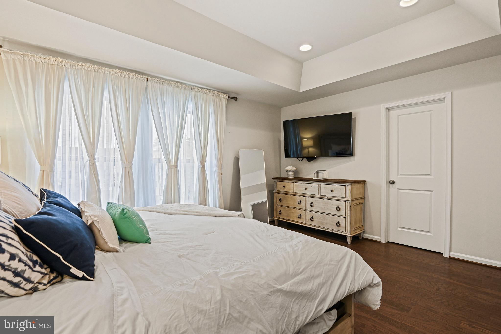 GLASCOCK FIELD AT STONE RIDGE - Residential