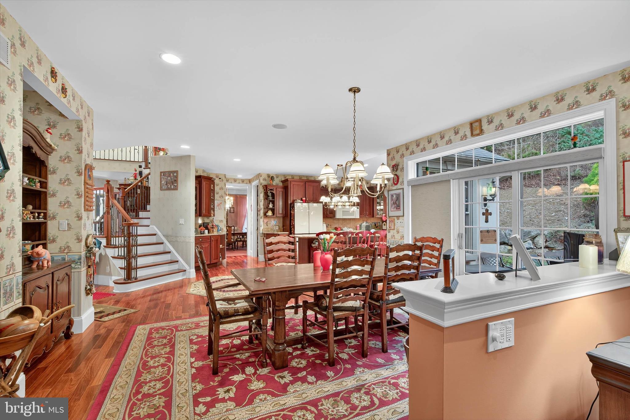 INVERNESS AT SPRIN - Residential