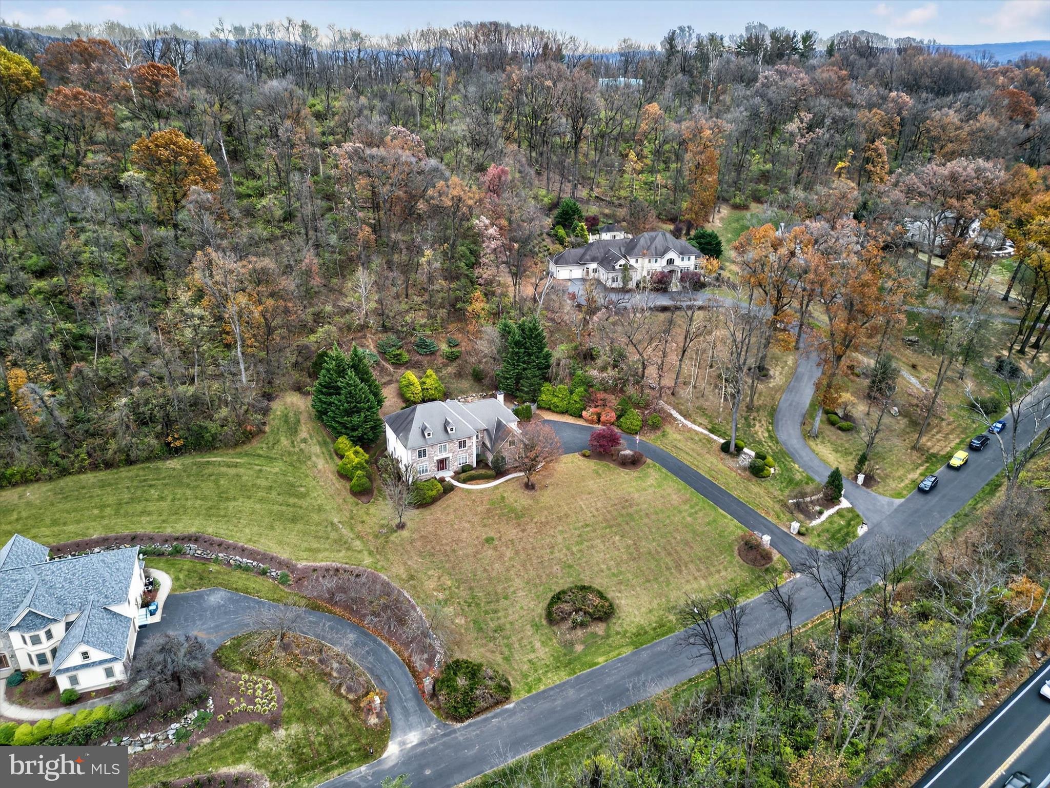 INVERNESS AT SPRIN - Residential
