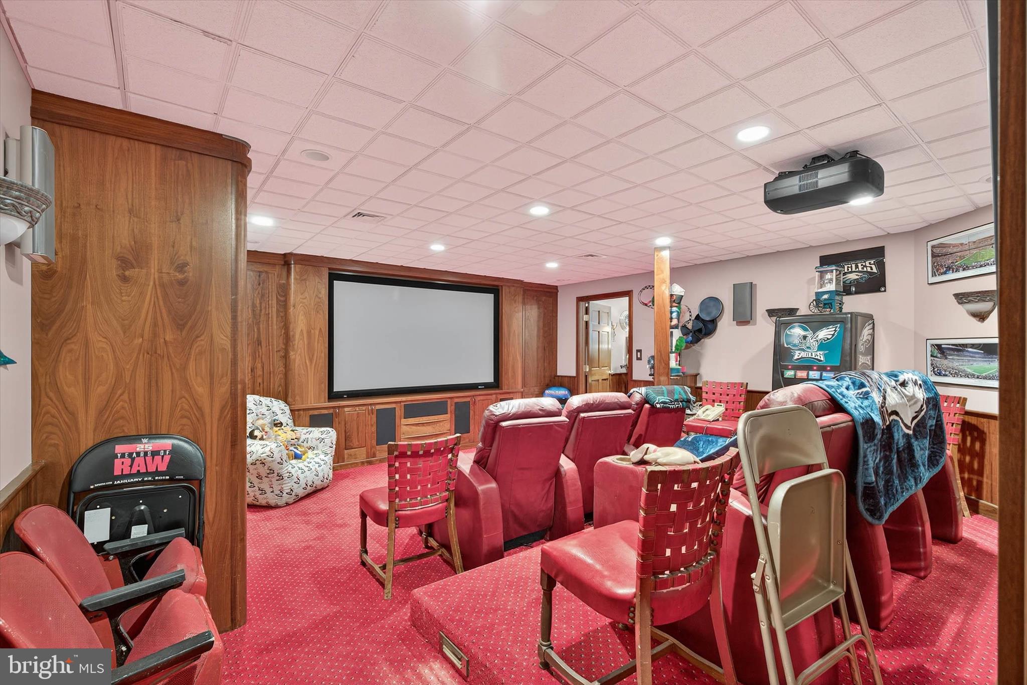 INVERNESS AT SPRIN - Residential
