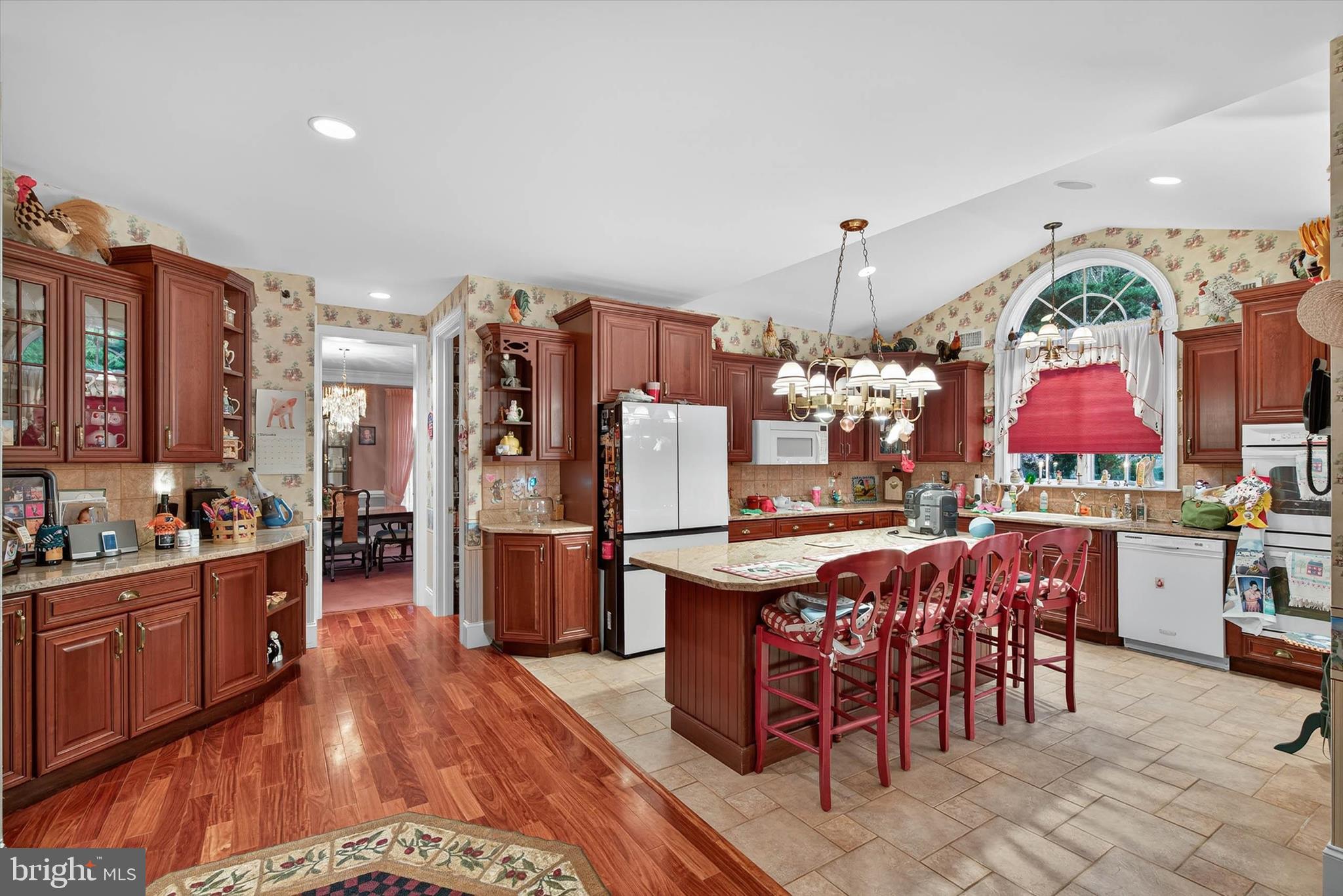 INVERNESS AT SPRIN - Residential