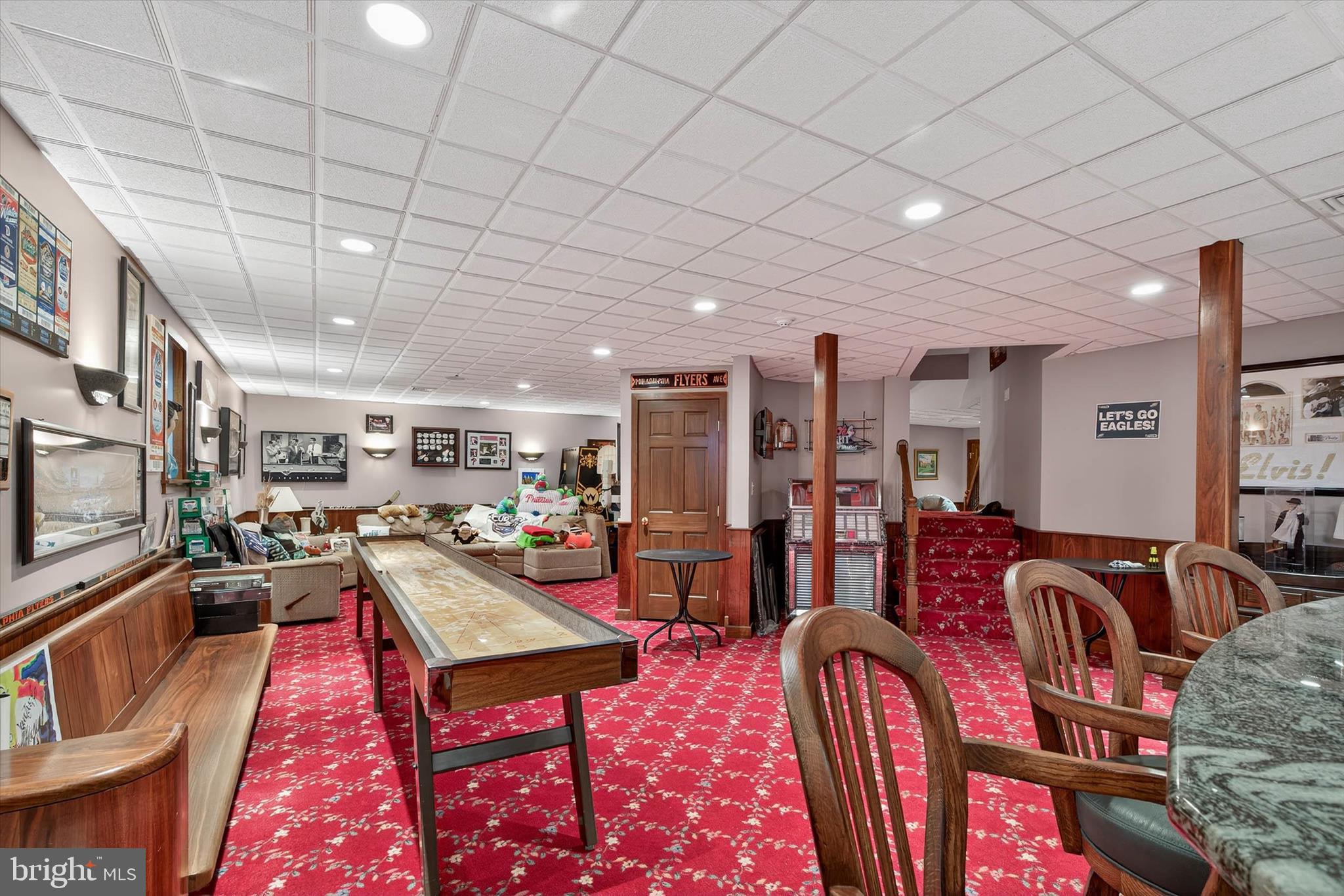 INVERNESS AT SPRIN - Residential