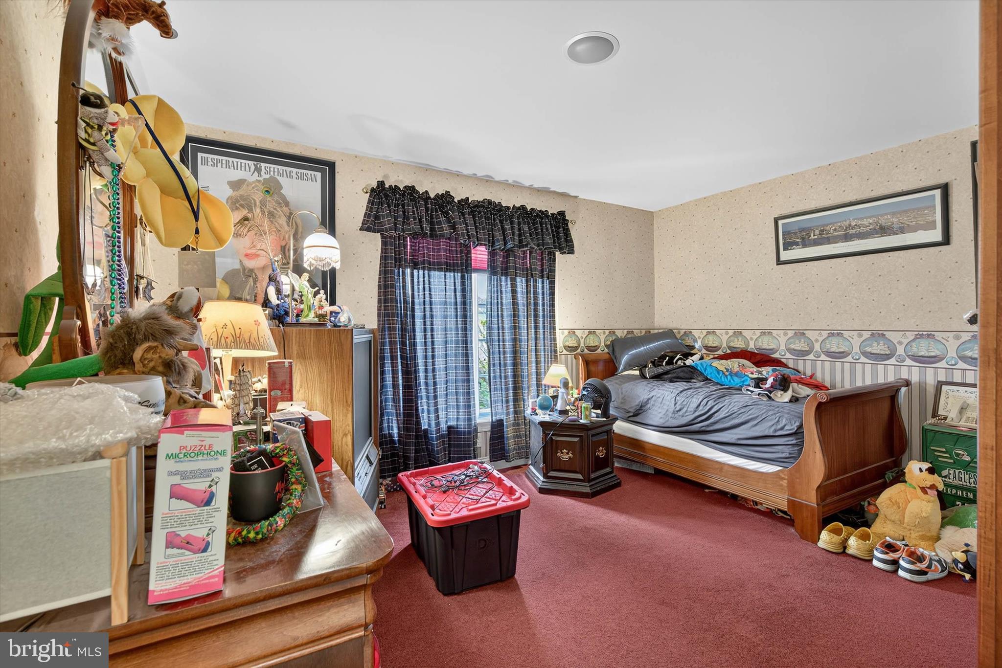 INVERNESS AT SPRIN - Residential