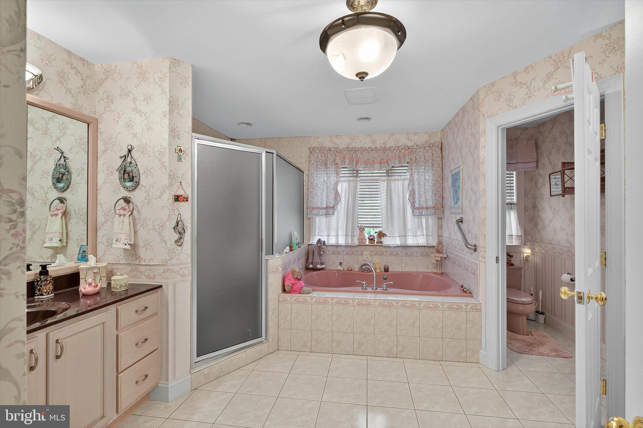 INVERNESS AT SPRIN - Residential