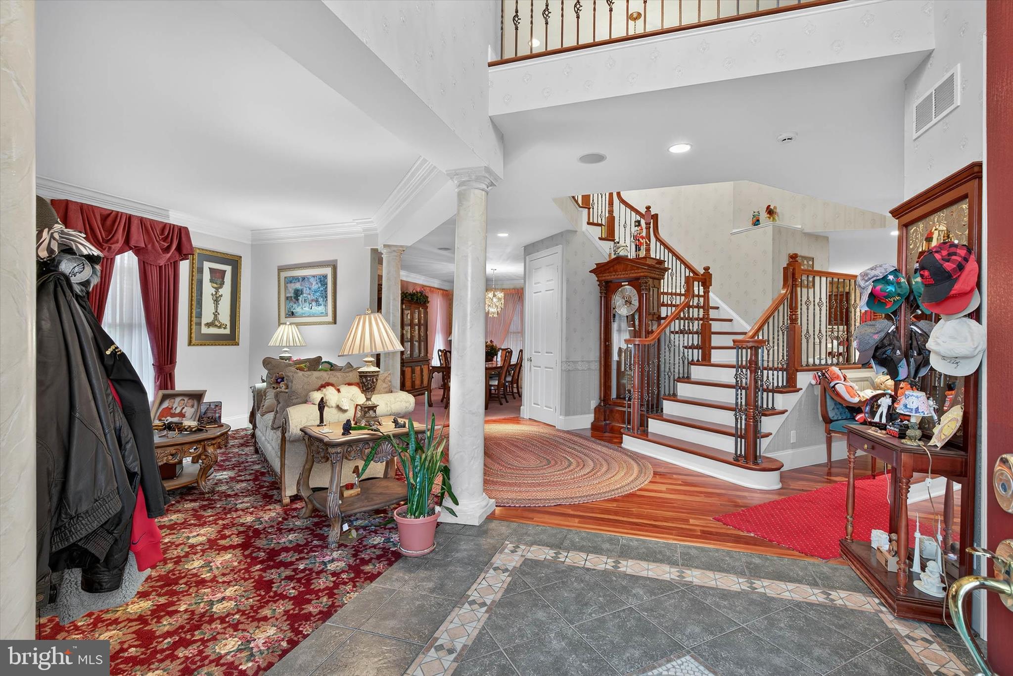 INVERNESS AT SPRIN - Residential