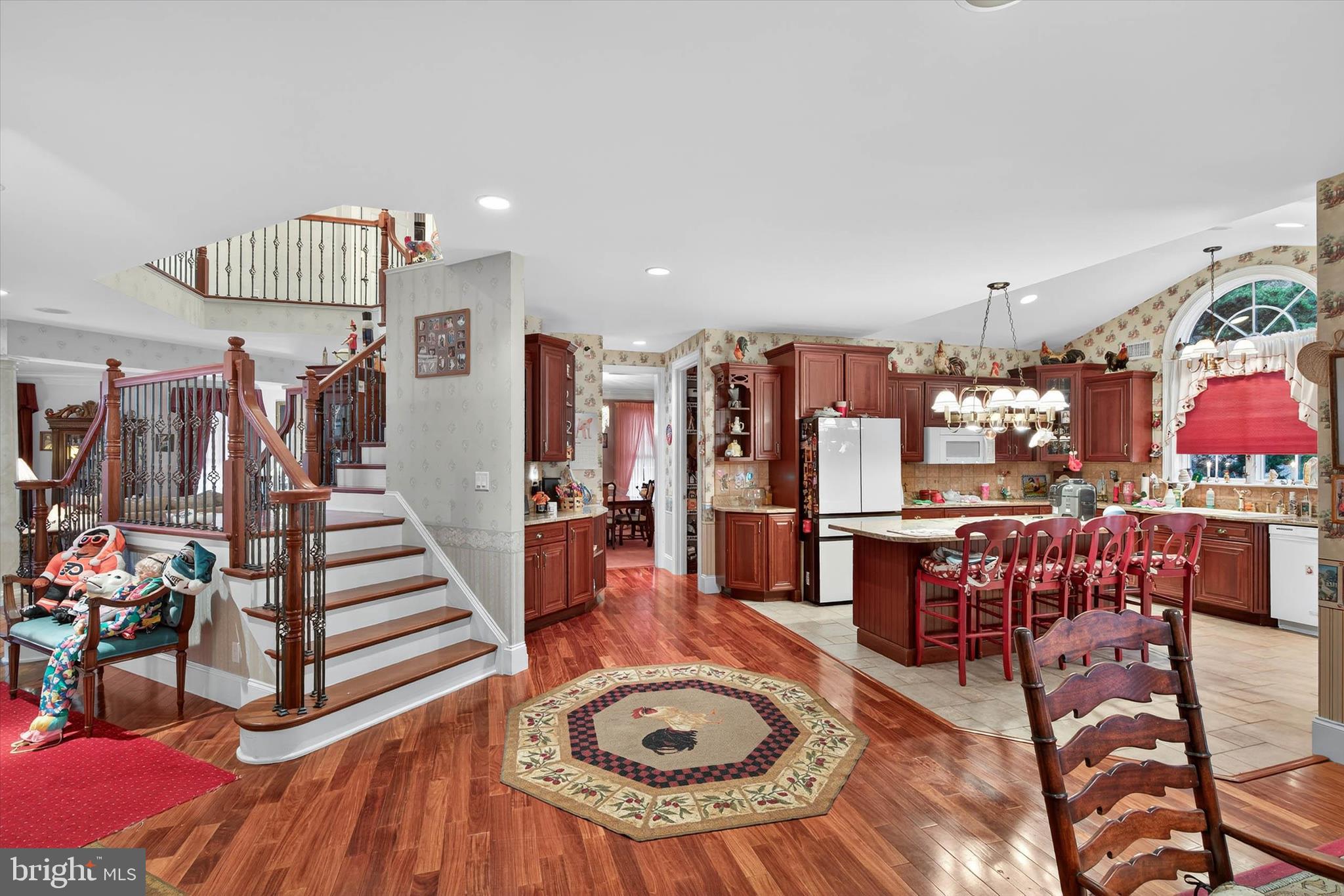 INVERNESS AT SPRIN - Residential