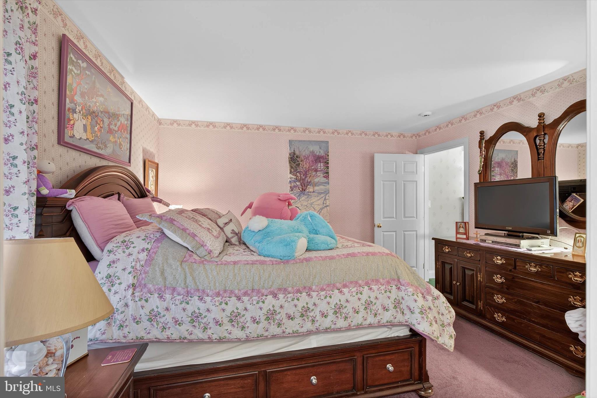 INVERNESS AT SPRIN - Residential