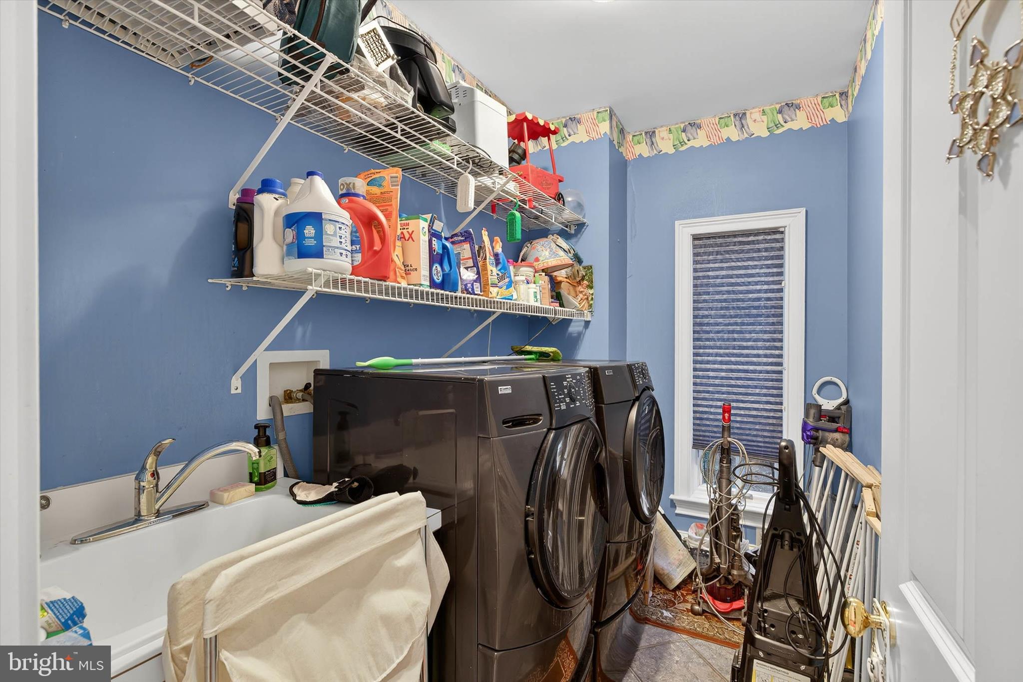 INVERNESS AT SPRIN - Residential