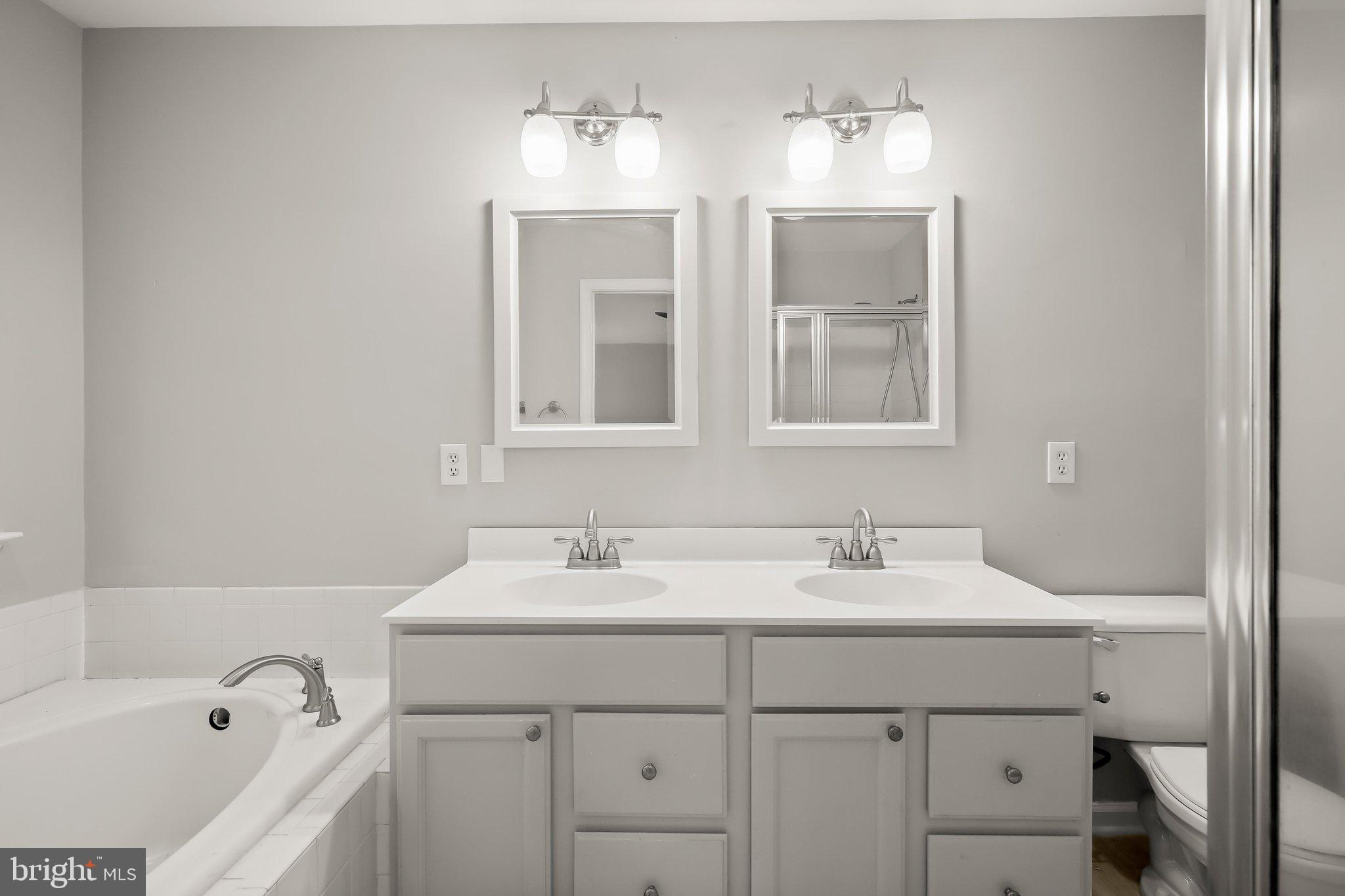 OWINGS MILLS - Residential