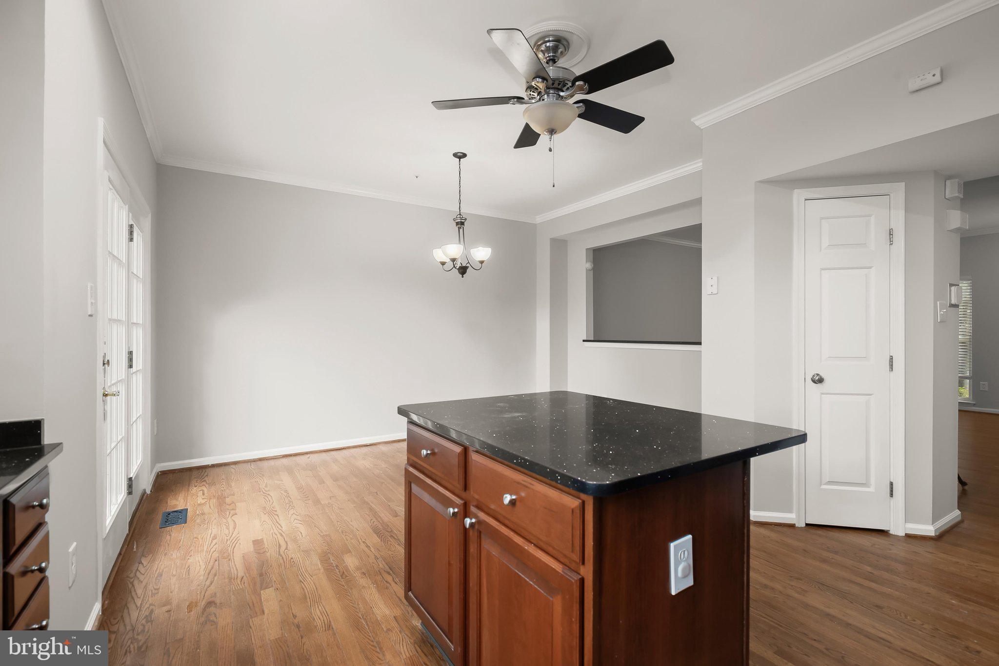 OWINGS MILLS - Residential