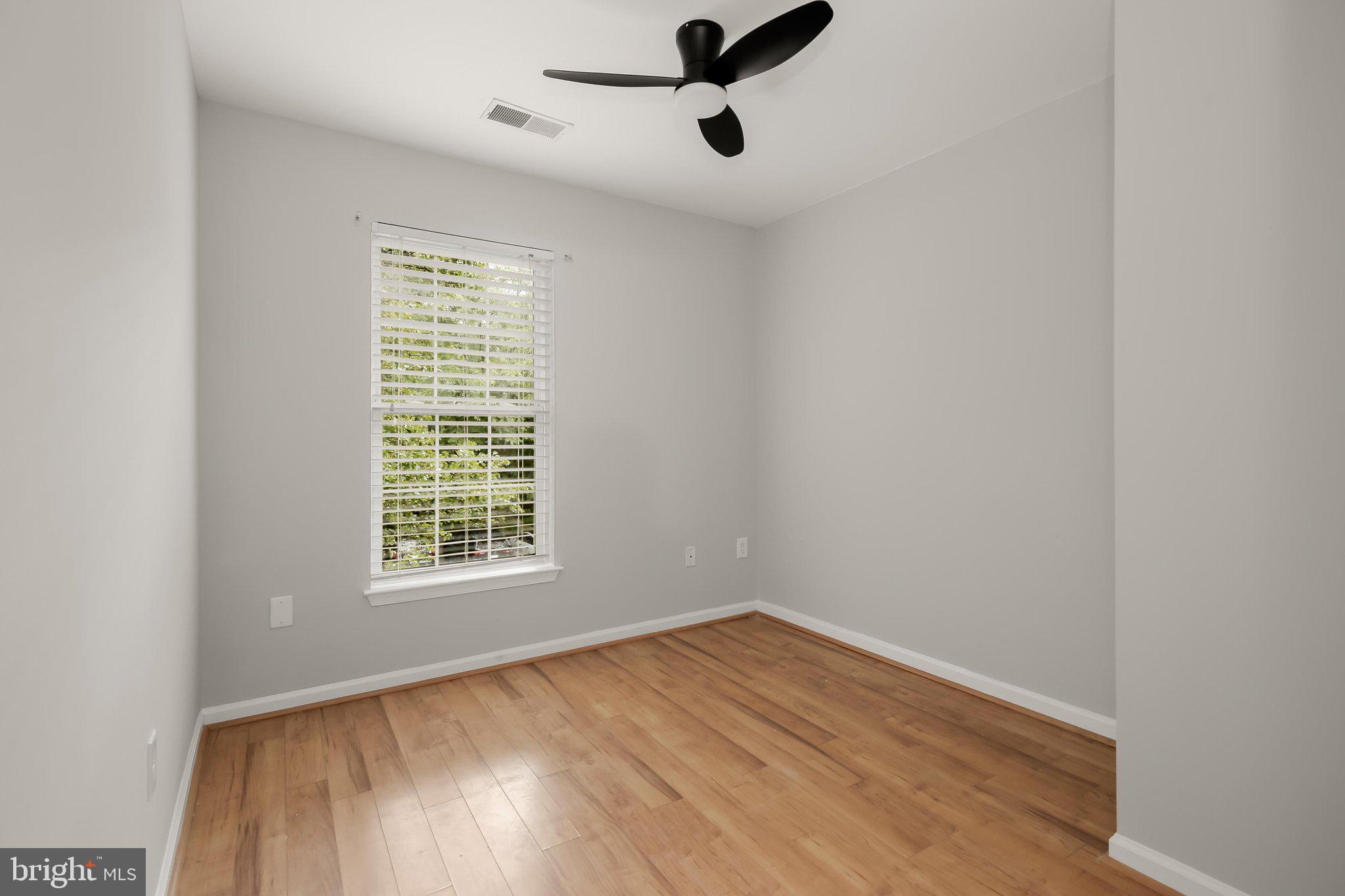 OWINGS MILLS - Residential