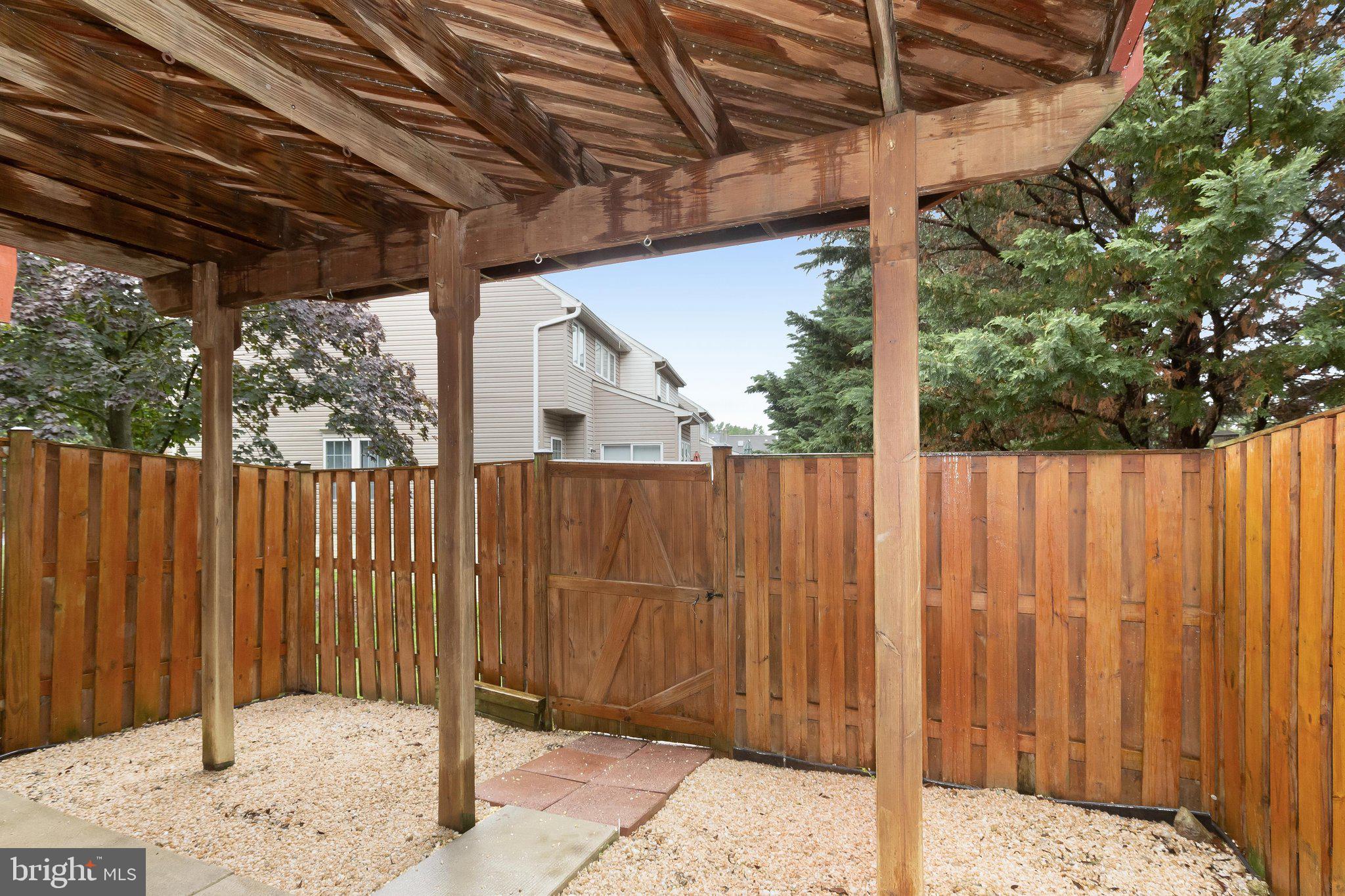 OWINGS MILLS - Residential