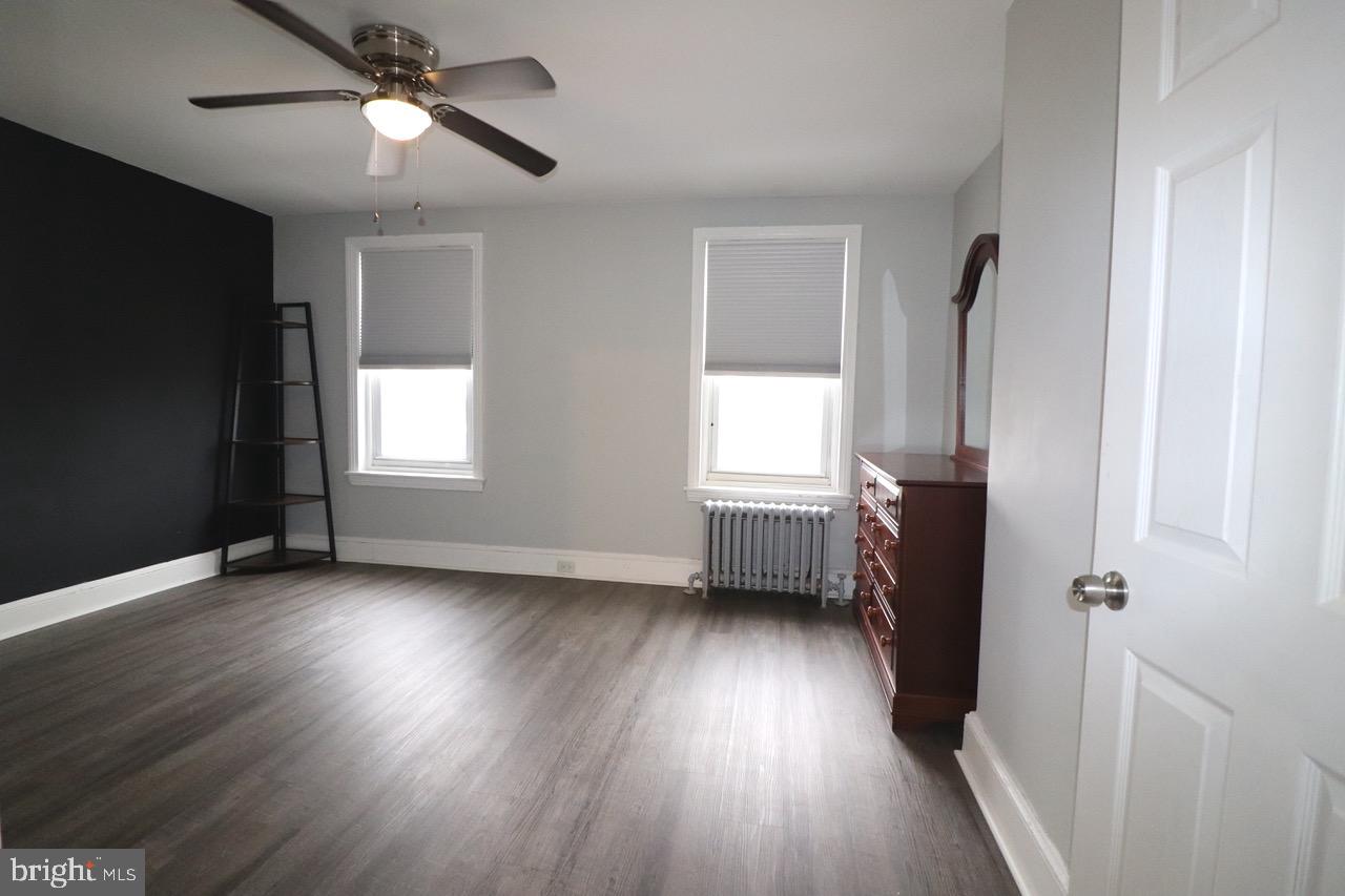 BRIDESBURG - Residential