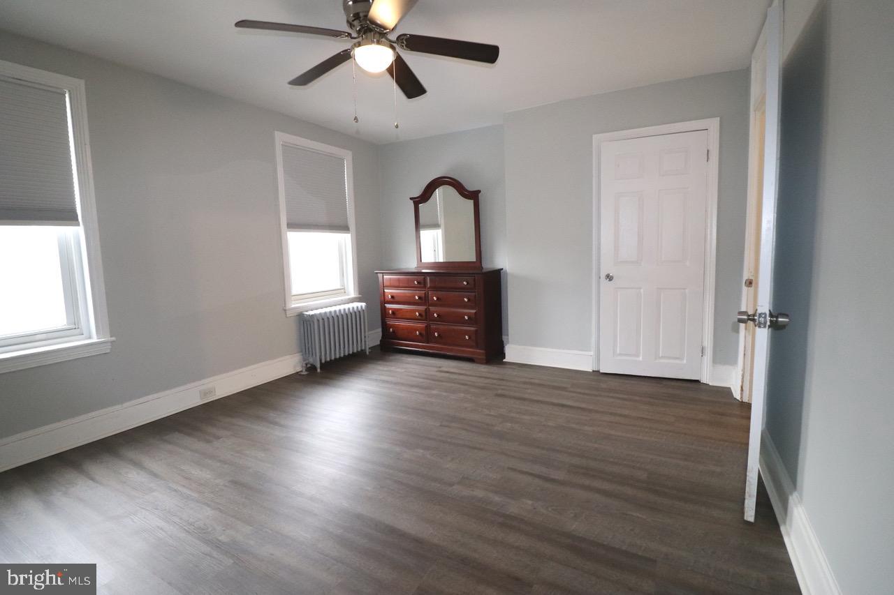 BRIDESBURG - Residential