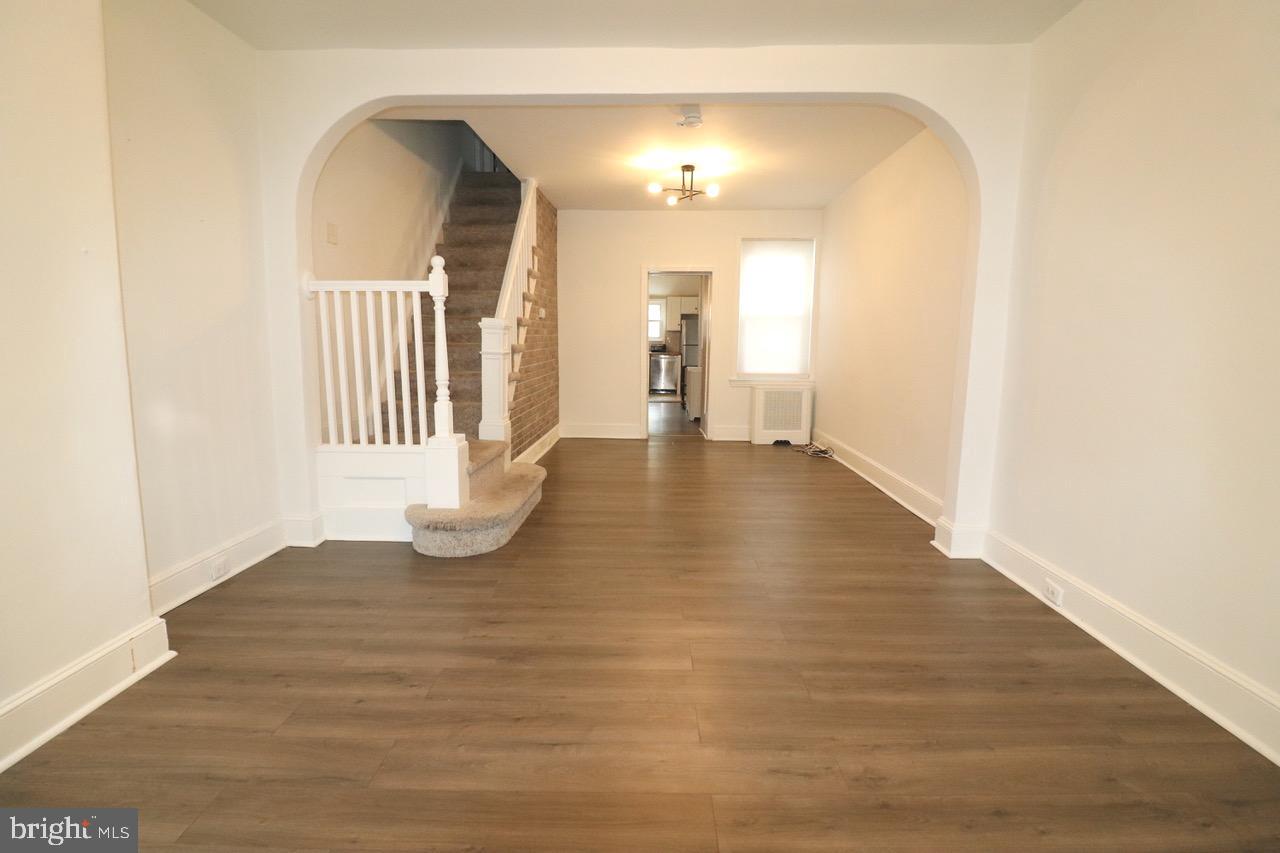 BRIDESBURG - Residential