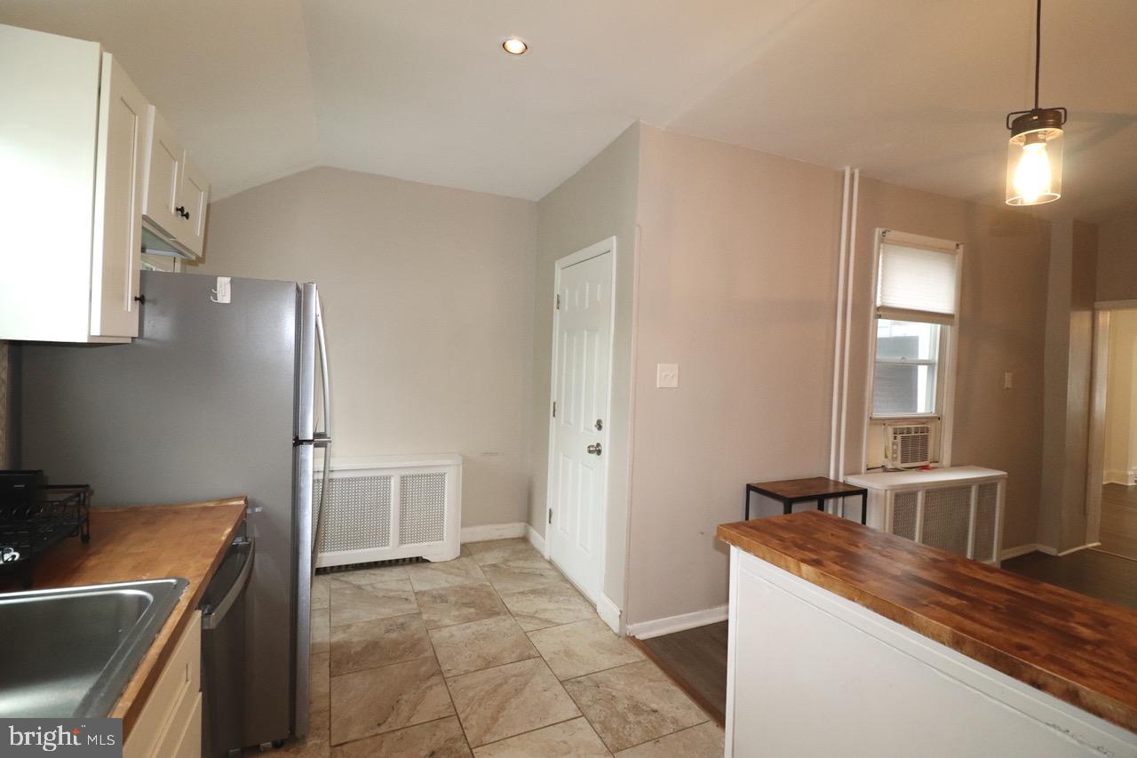 BRIDESBURG - Residential
