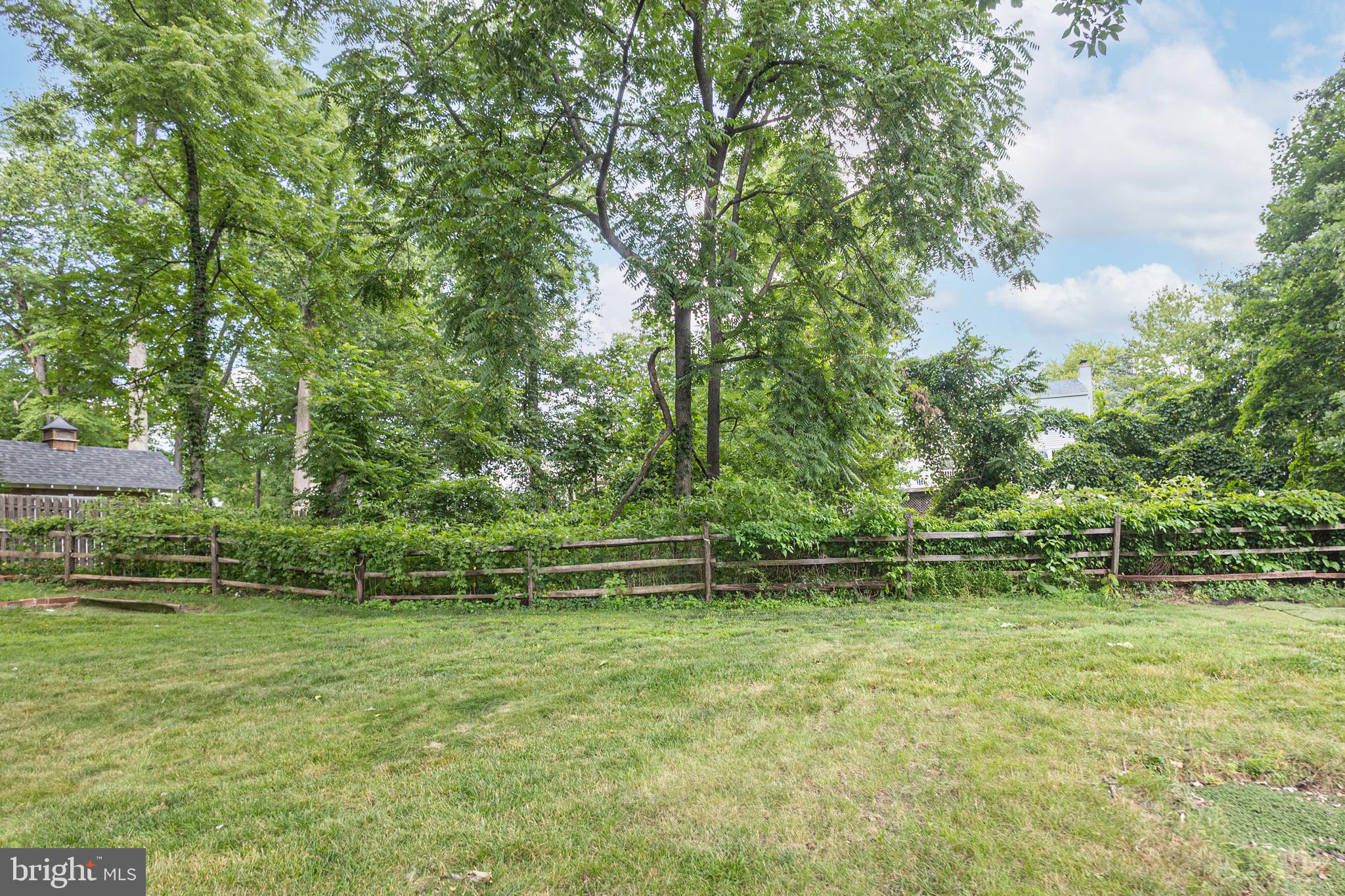PALOMINO FARMS - Residential