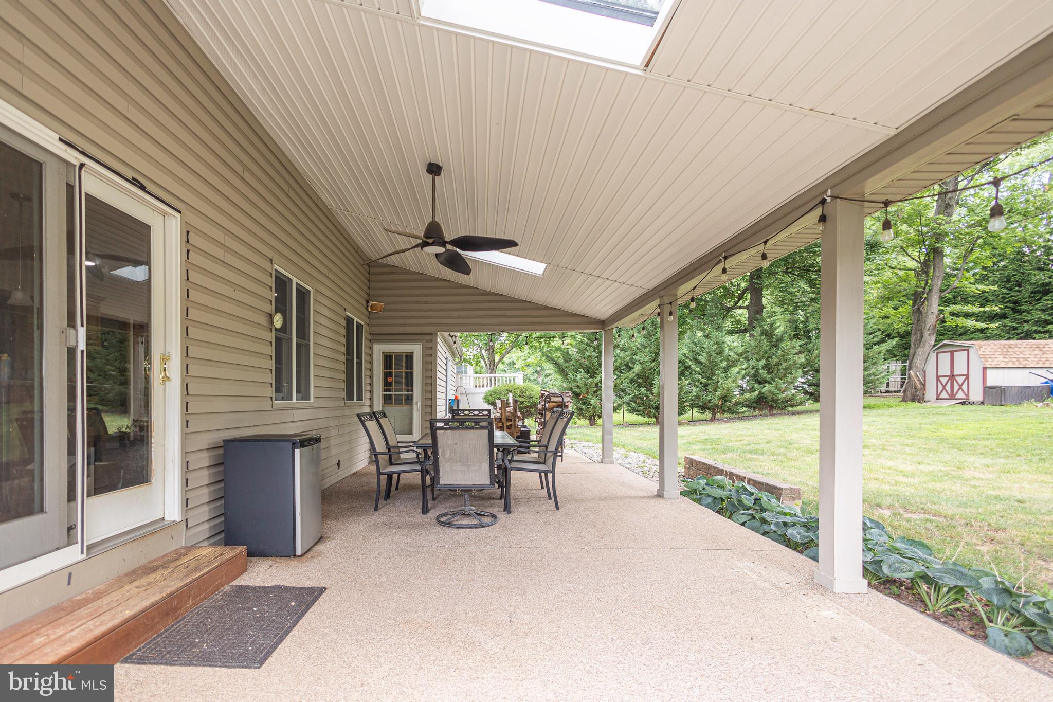 PALOMINO FARMS - Residential