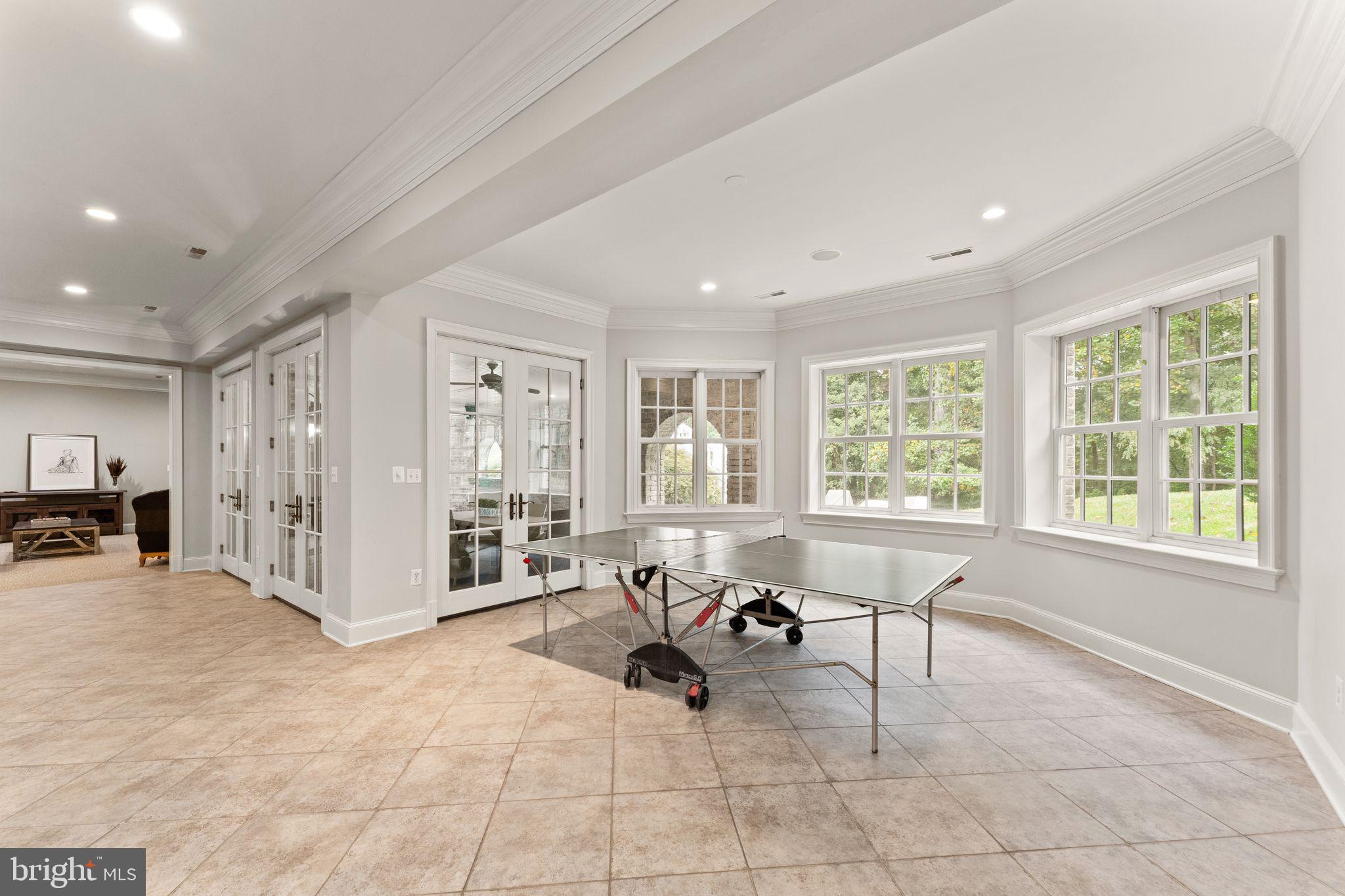 THE RESERVE - Residential Lease