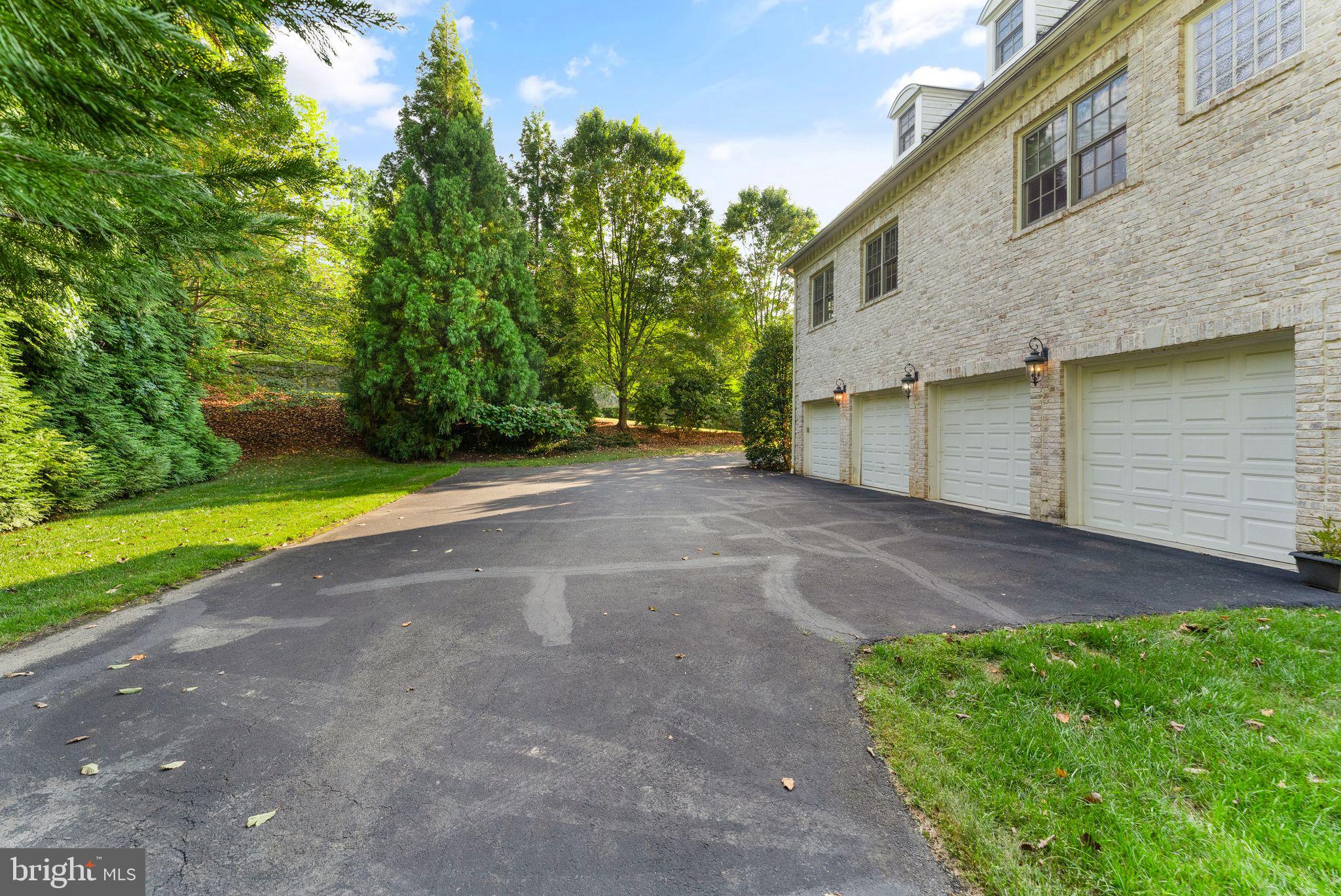 THE RESERVE - Residential Lease