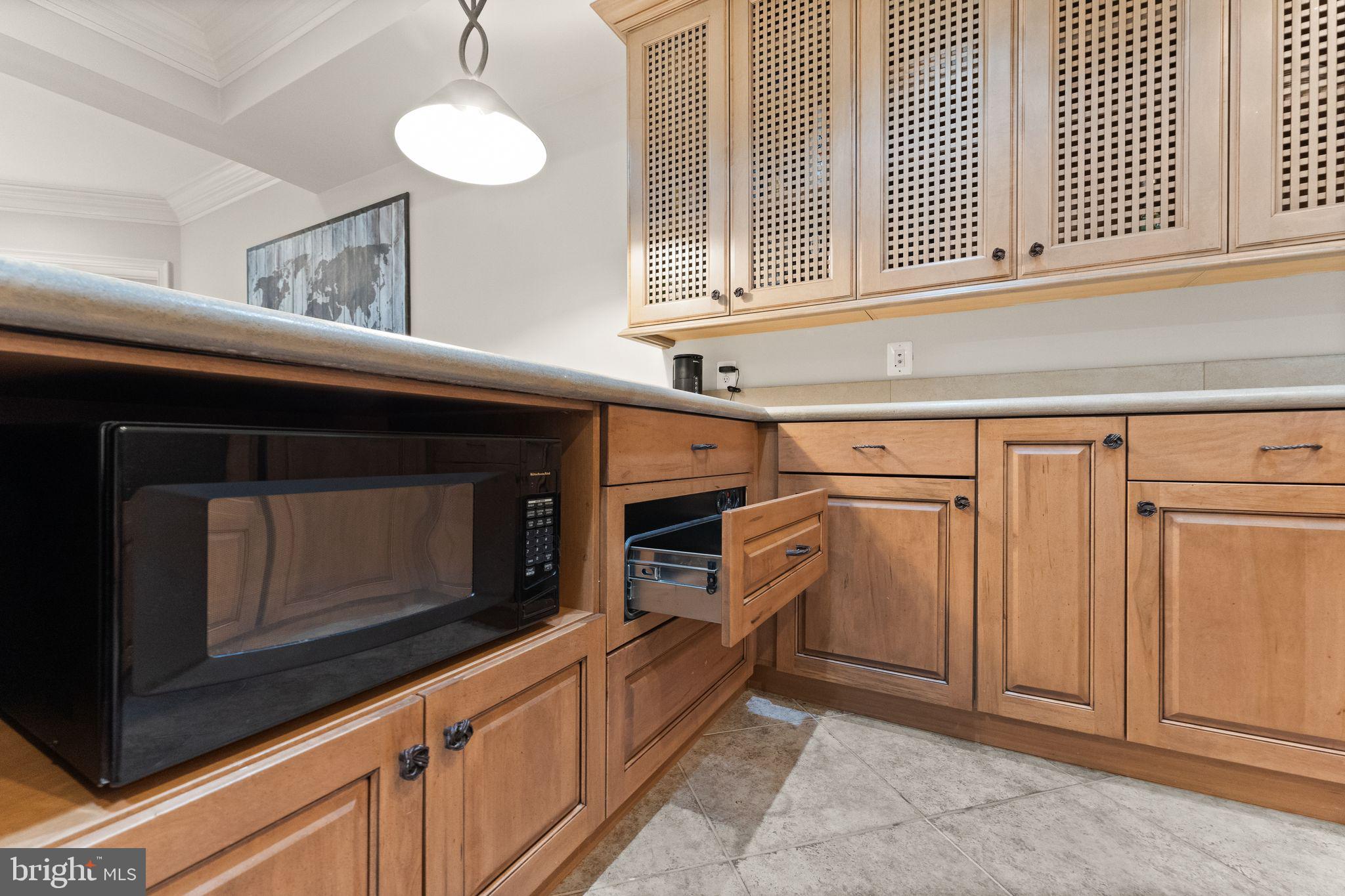 THE RESERVE - Residential Lease
