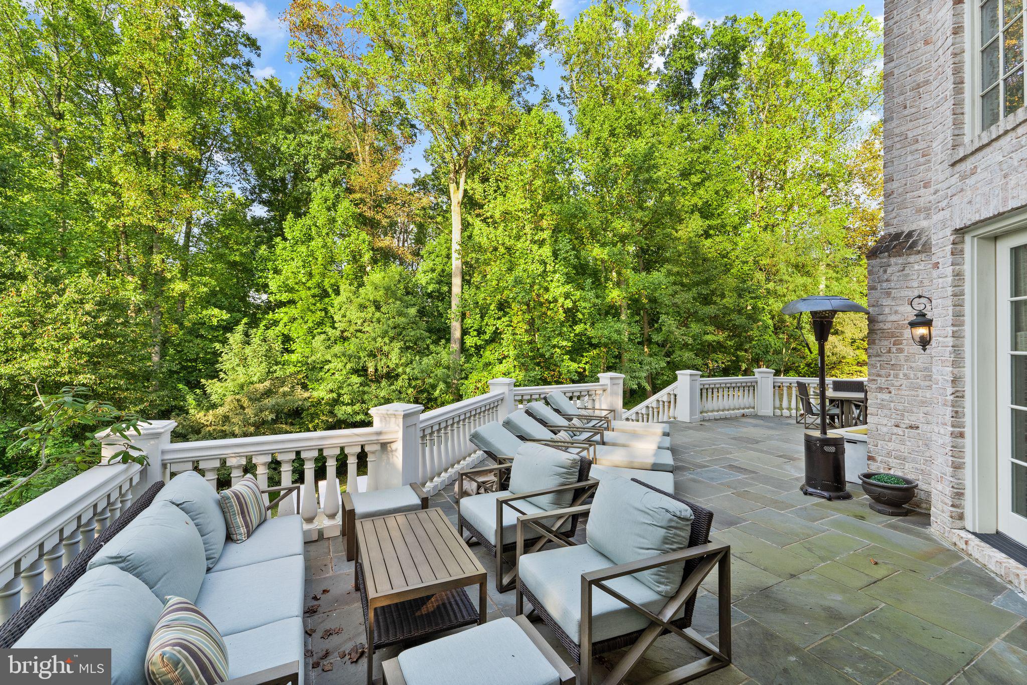 THE RESERVE - Residential Lease
