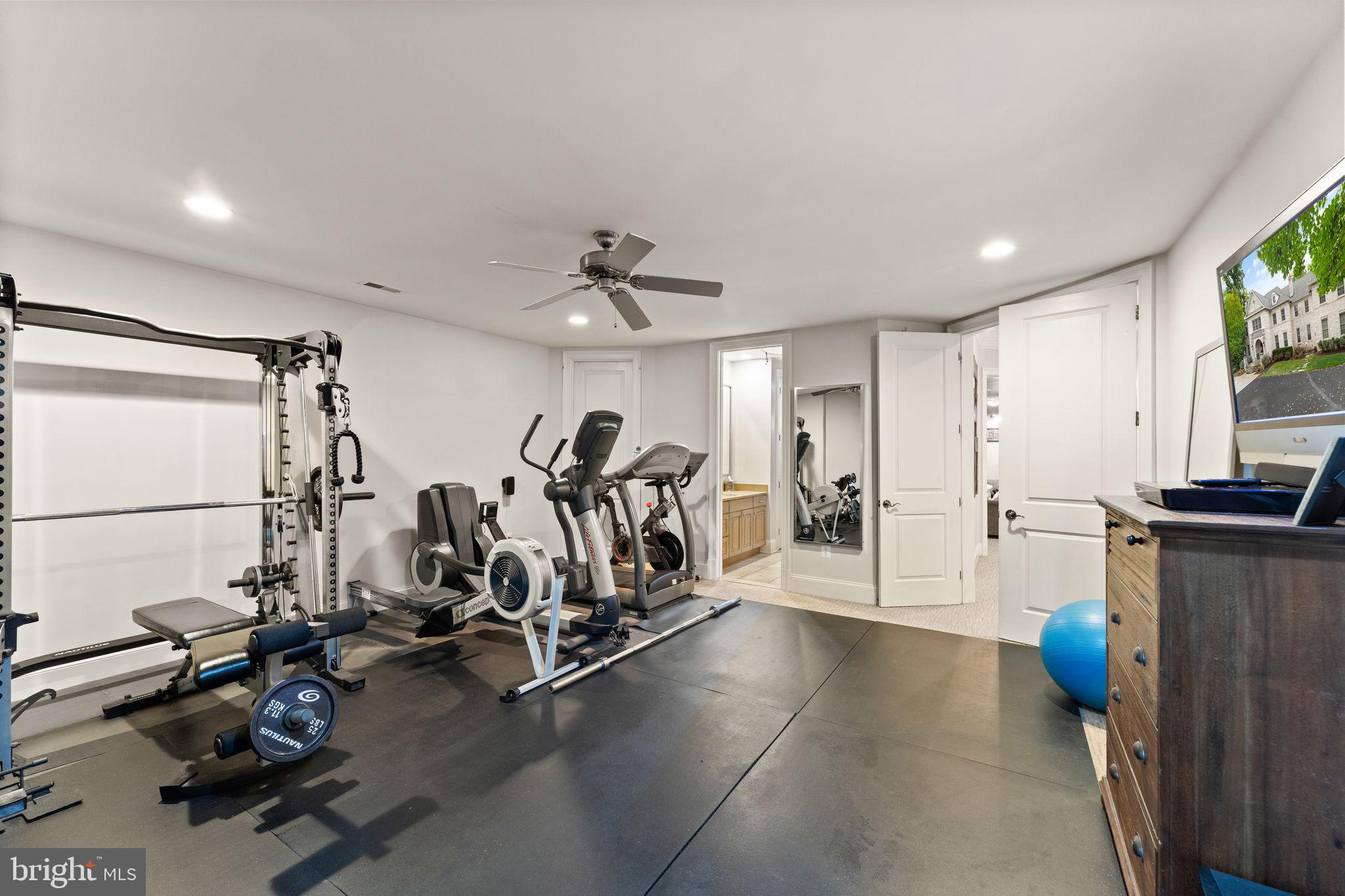 THE RESERVE - Residential Lease