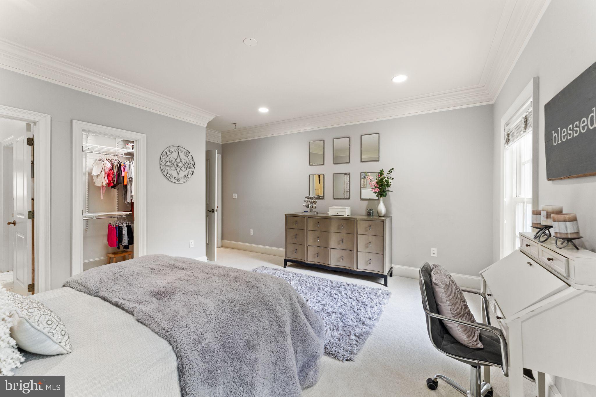 THE RESERVE - Residential Lease