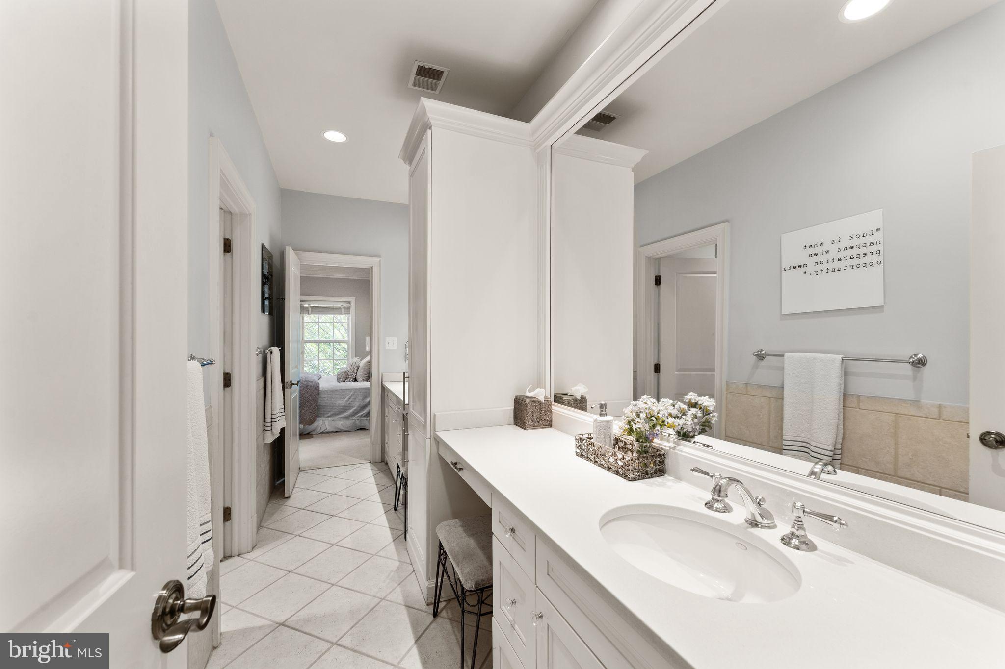 THE RESERVE - Residential Lease