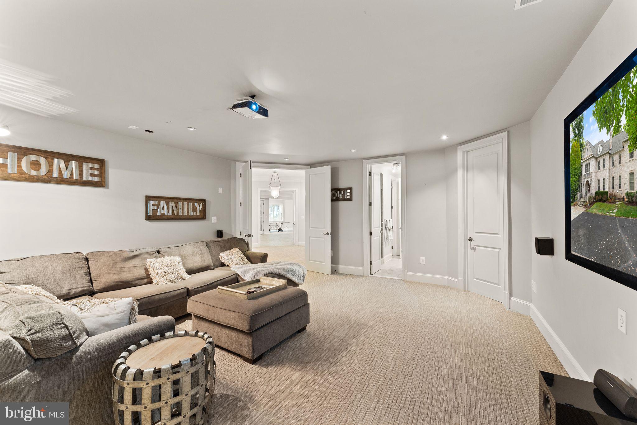 THE RESERVE - Residential Lease