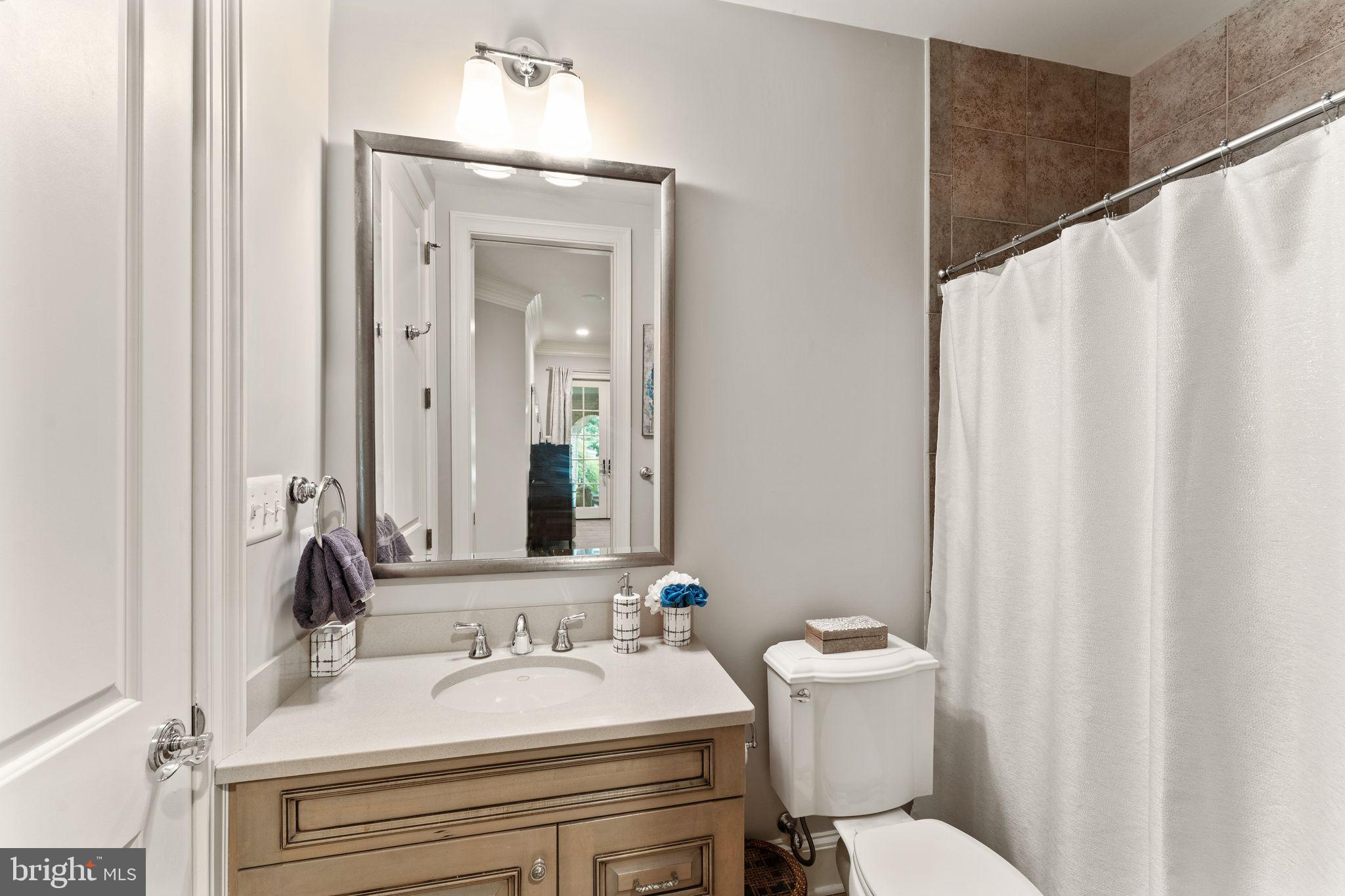 THE RESERVE - Residential Lease