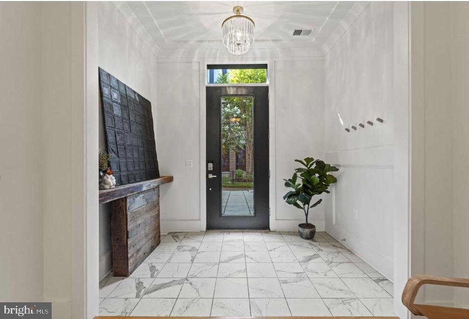 ONE LOUDOUN - Residential