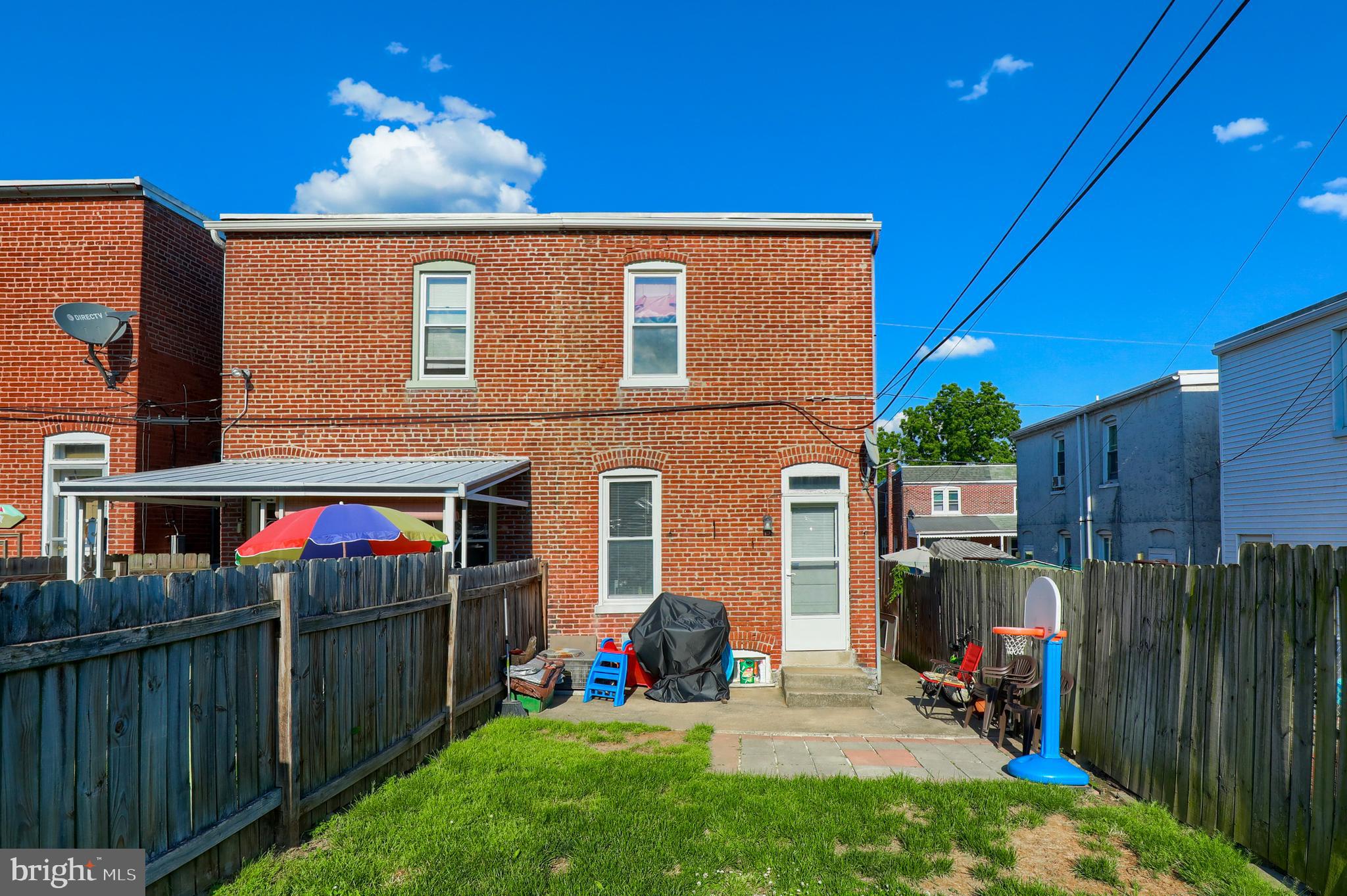 WEST END OF CITY - Residential