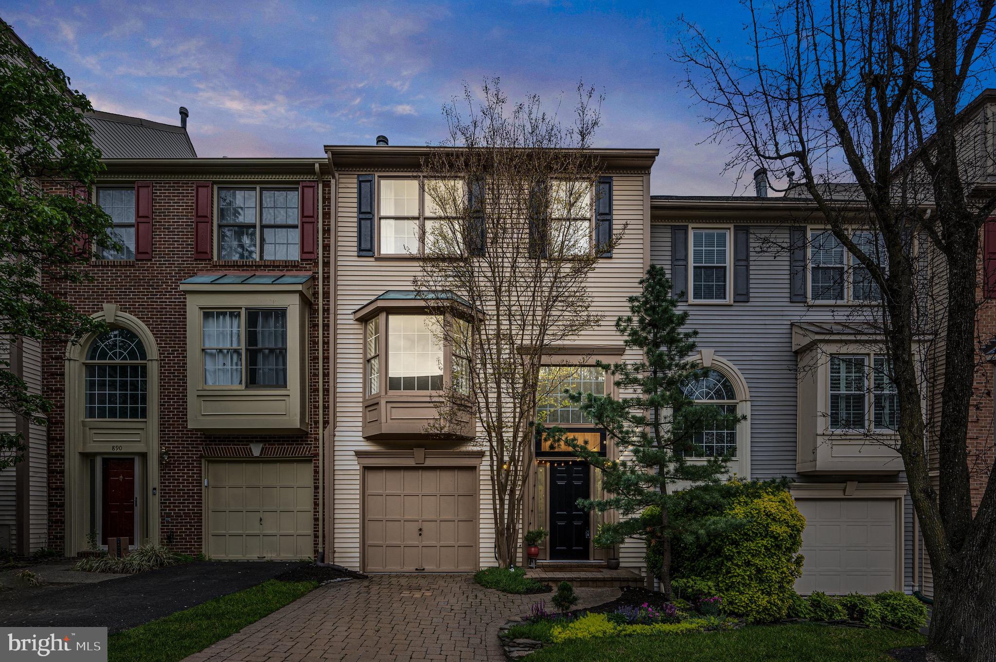 TAVISTOCK FARMS - Residential