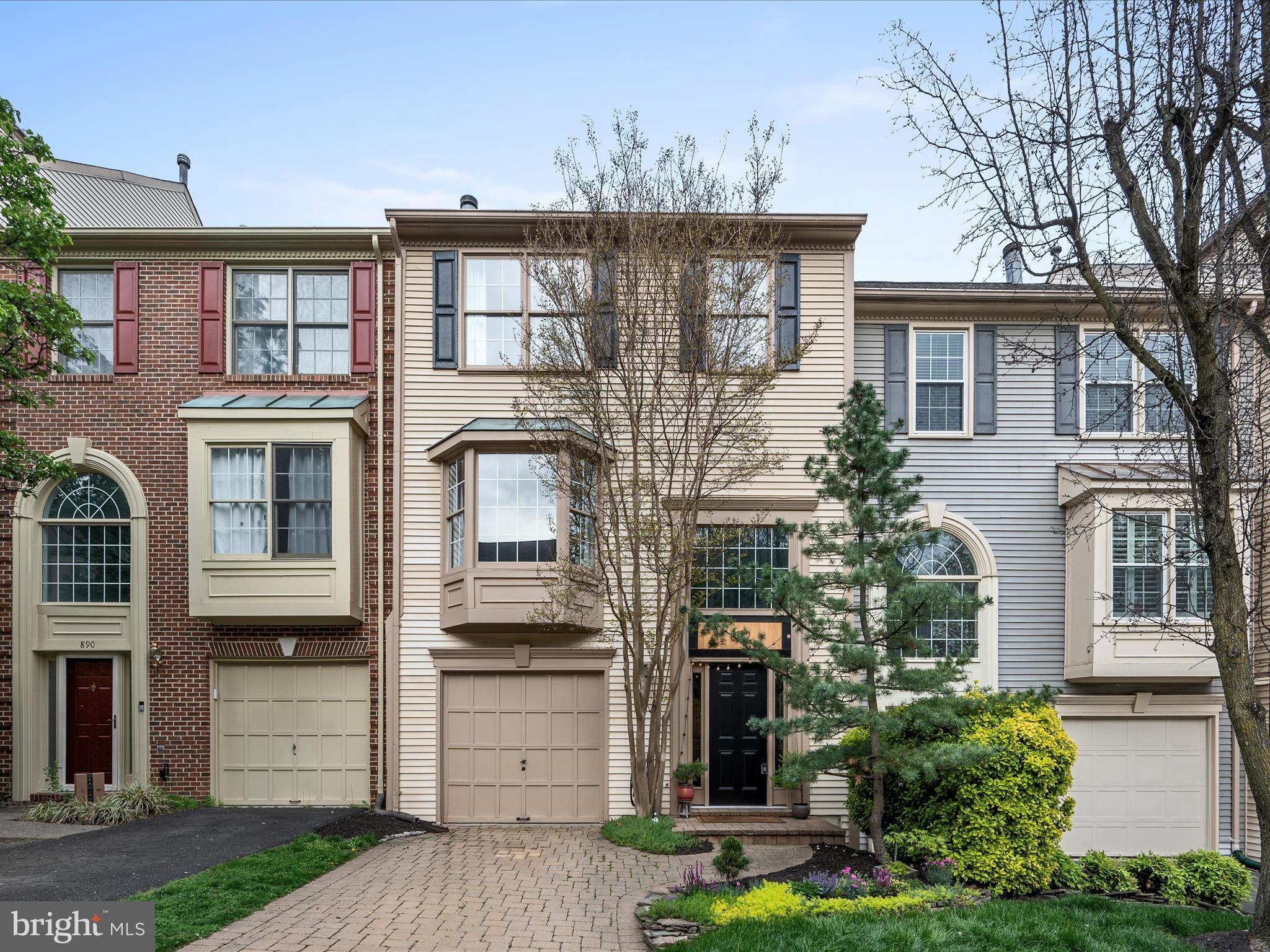 Welcome home to this adorable 3-bedroom townhome in the heart of Leesburg! Nestled in a vibrant and sought-after neighborhood, this charming home features a spacious deck perfect for entertaining, and a fully fenced backyard offering both privacy and room to play or garden. Inside, you'll find a bright, open layout with cozy touches and plenty of natural light. Whether you're relaxing in the inviting living space, enjoying the outdoors, or taking advantage of all that downtown Leesburg has to offer just minutes away—this home truly has it all. Don’t miss your chance to fall in love!