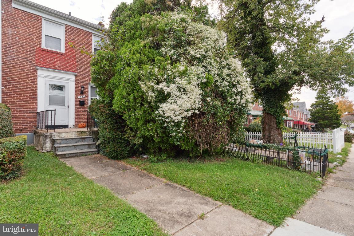 EDMONDSON VILLAGE - Residential