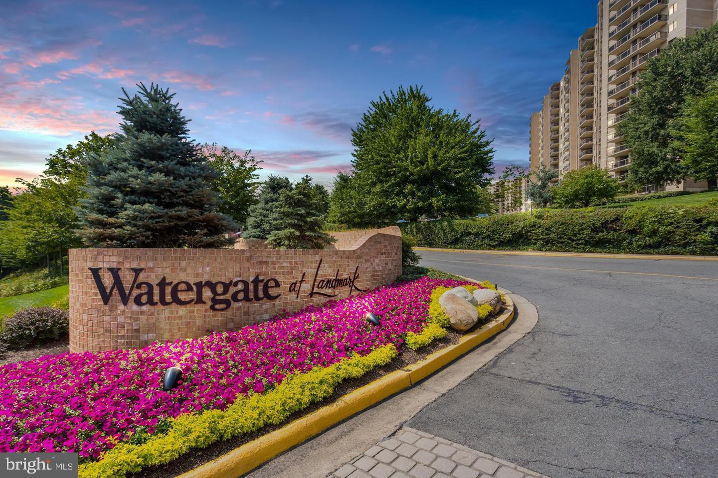 WATERGATE AT LANDMARK - Residential