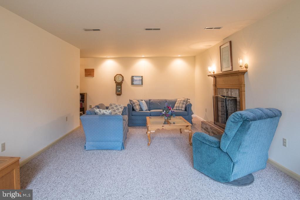 EAST DRUMORE TWP - Residential