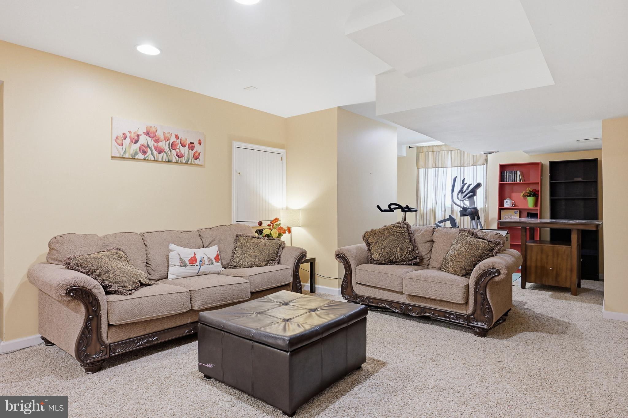 BRENNAN ESTATES - Residential