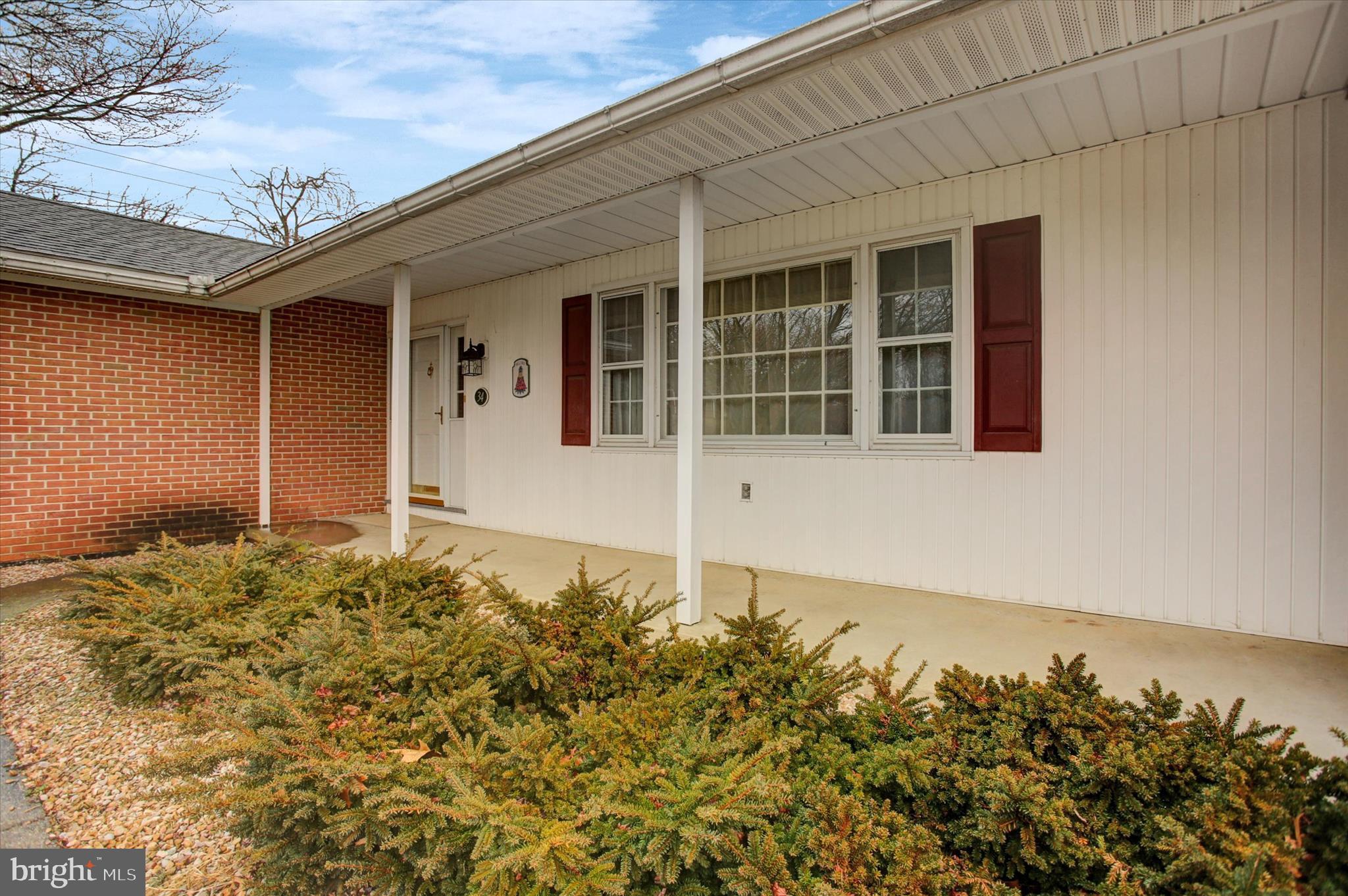 SOUTH GUILFORD HILLS - Residential