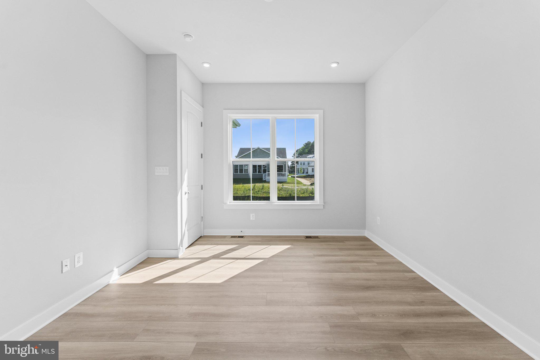 TOWER HILL - Residential
