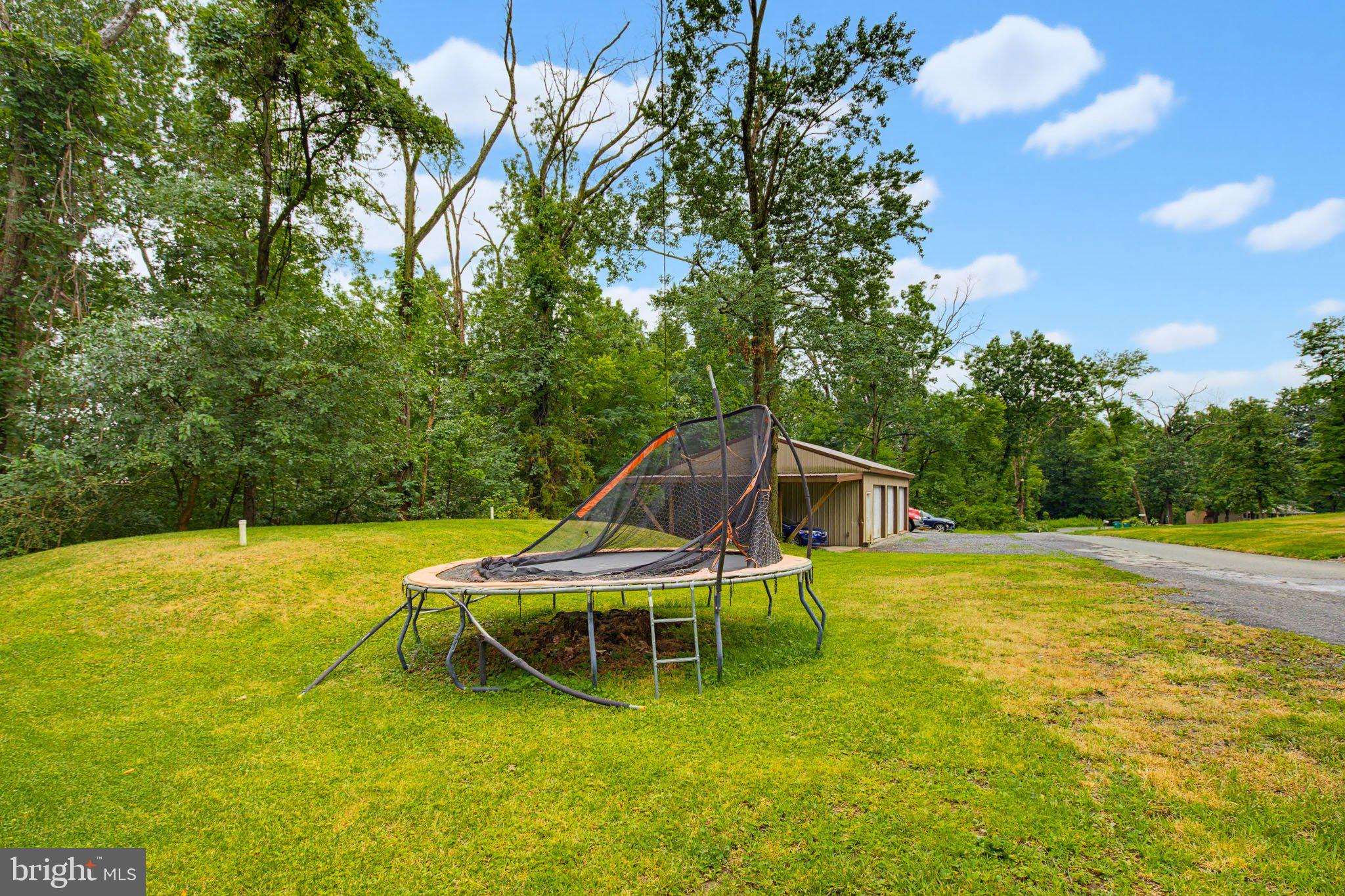 EAST PENNSBORO - Residential