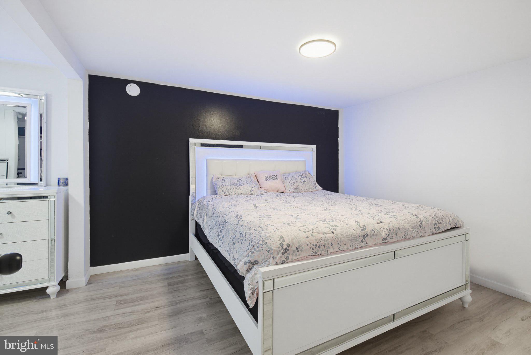 EAST PENNSBORO - Residential