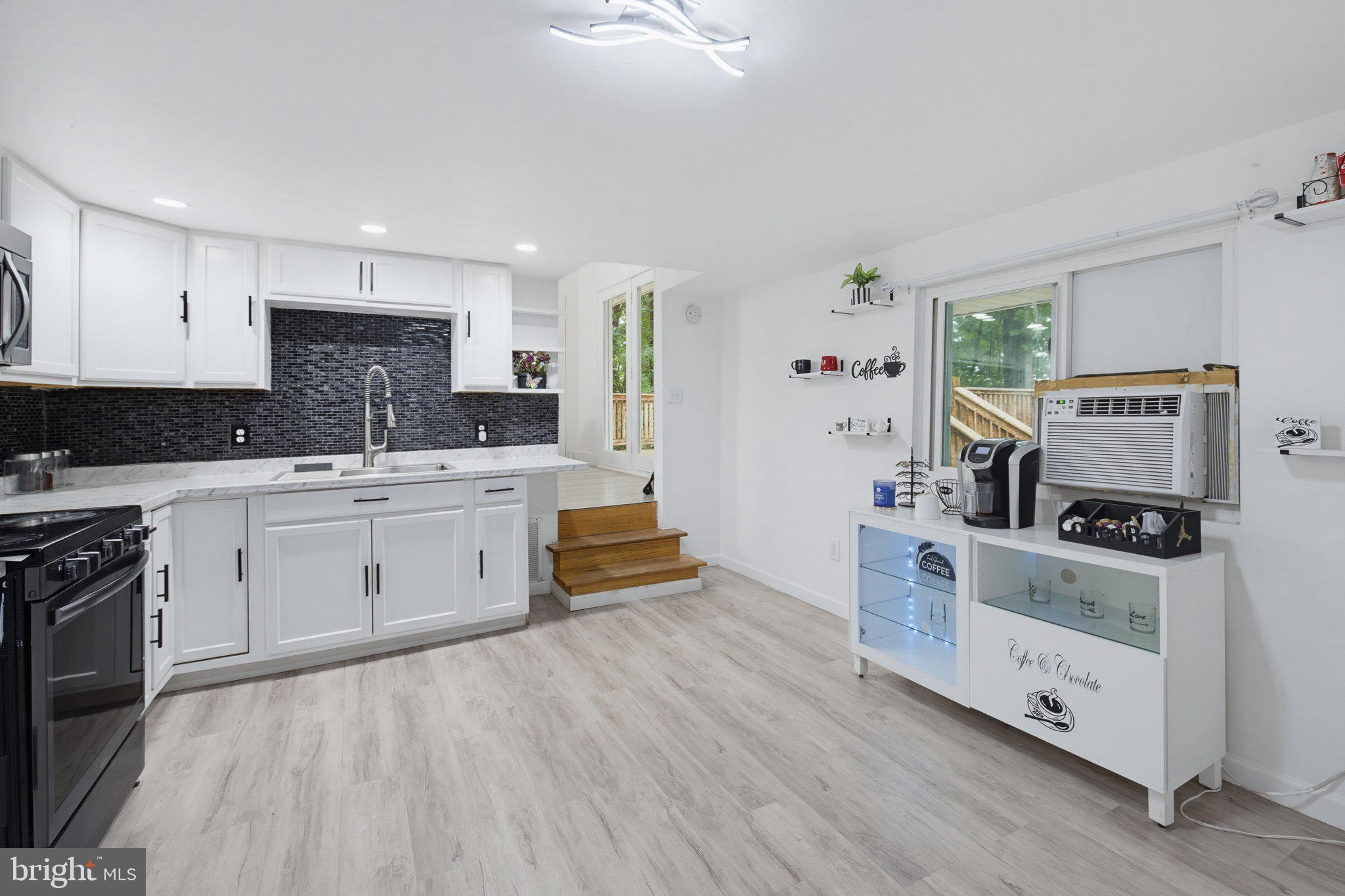 EAST PENNSBORO - Residential