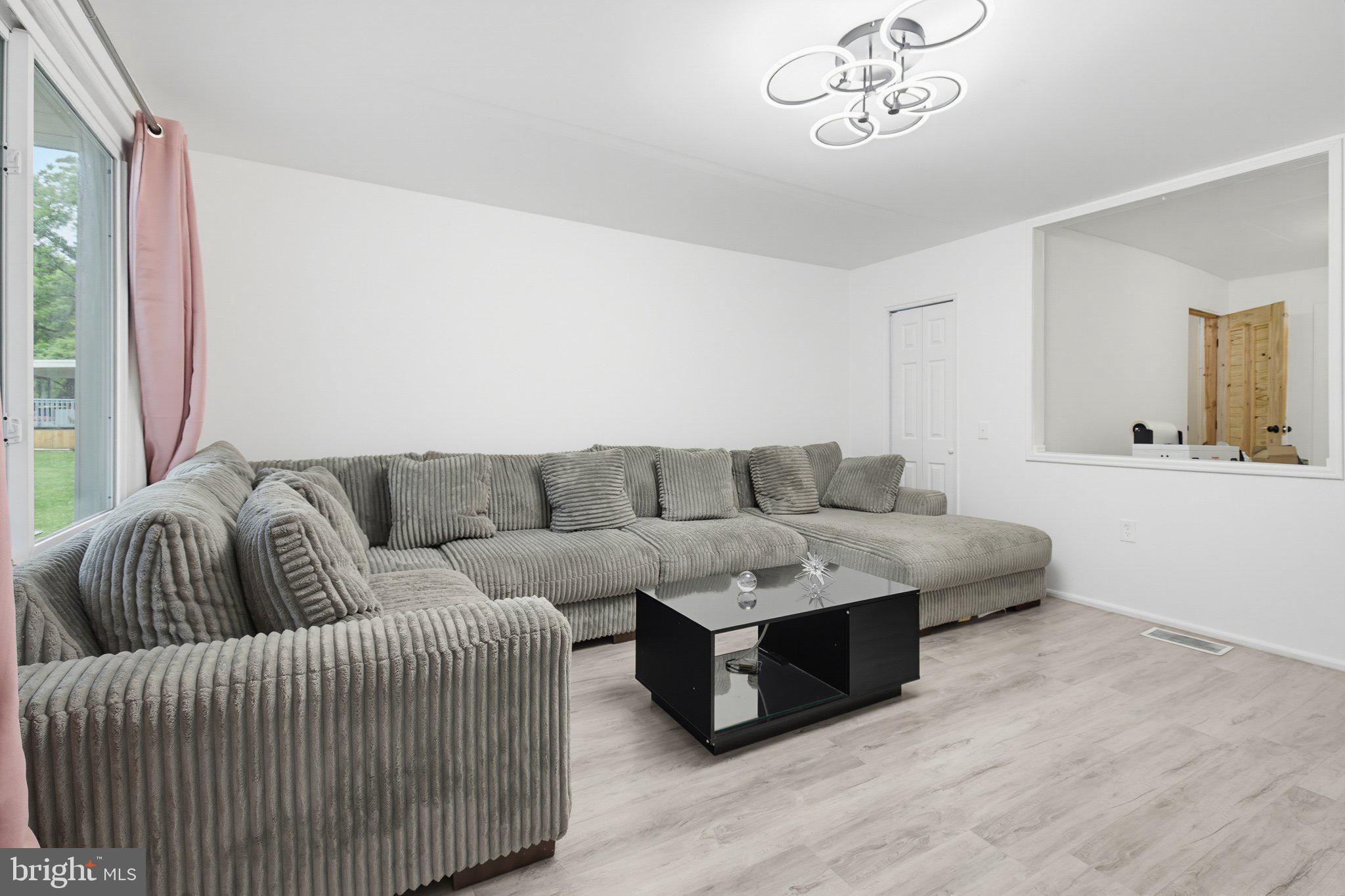 EAST PENNSBORO - Residential