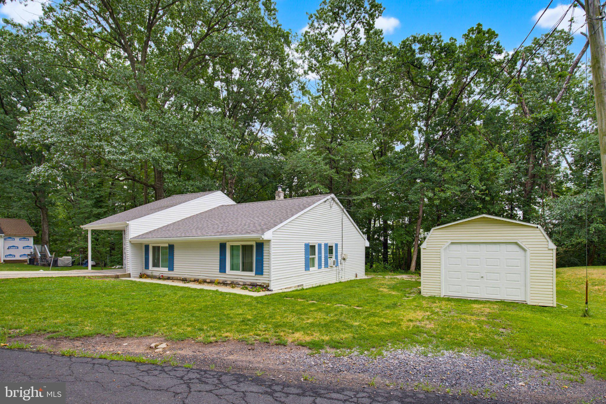 EAST PENNSBORO - Residential