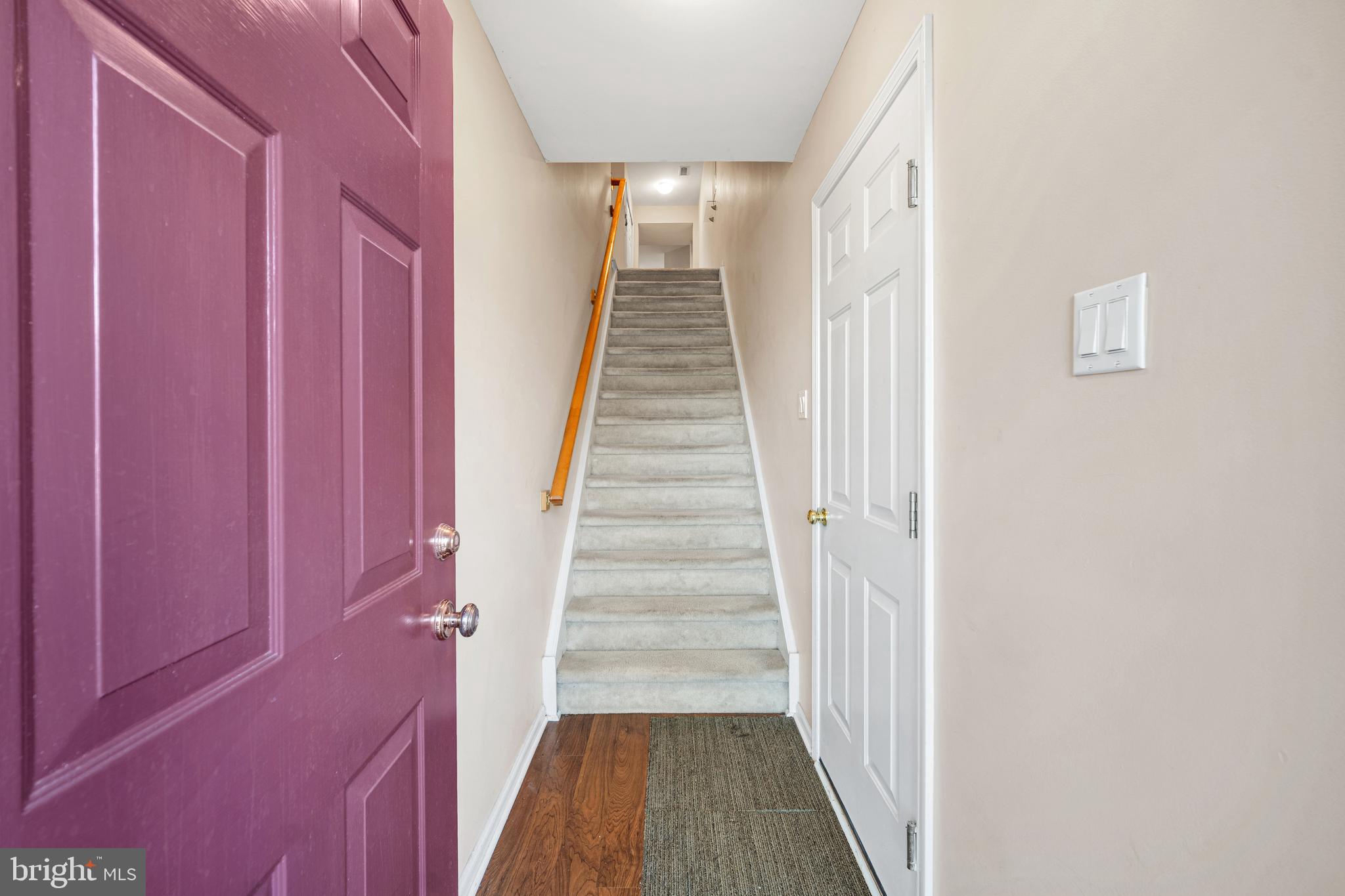 COUNTRY CROSSING - Residential