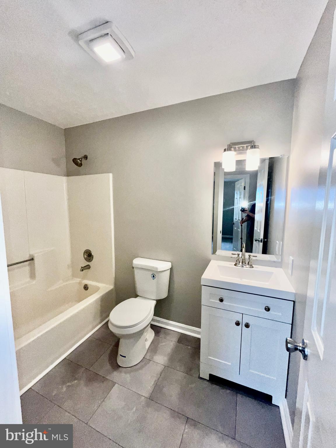 POINT O'WOODS - Residential Lease
