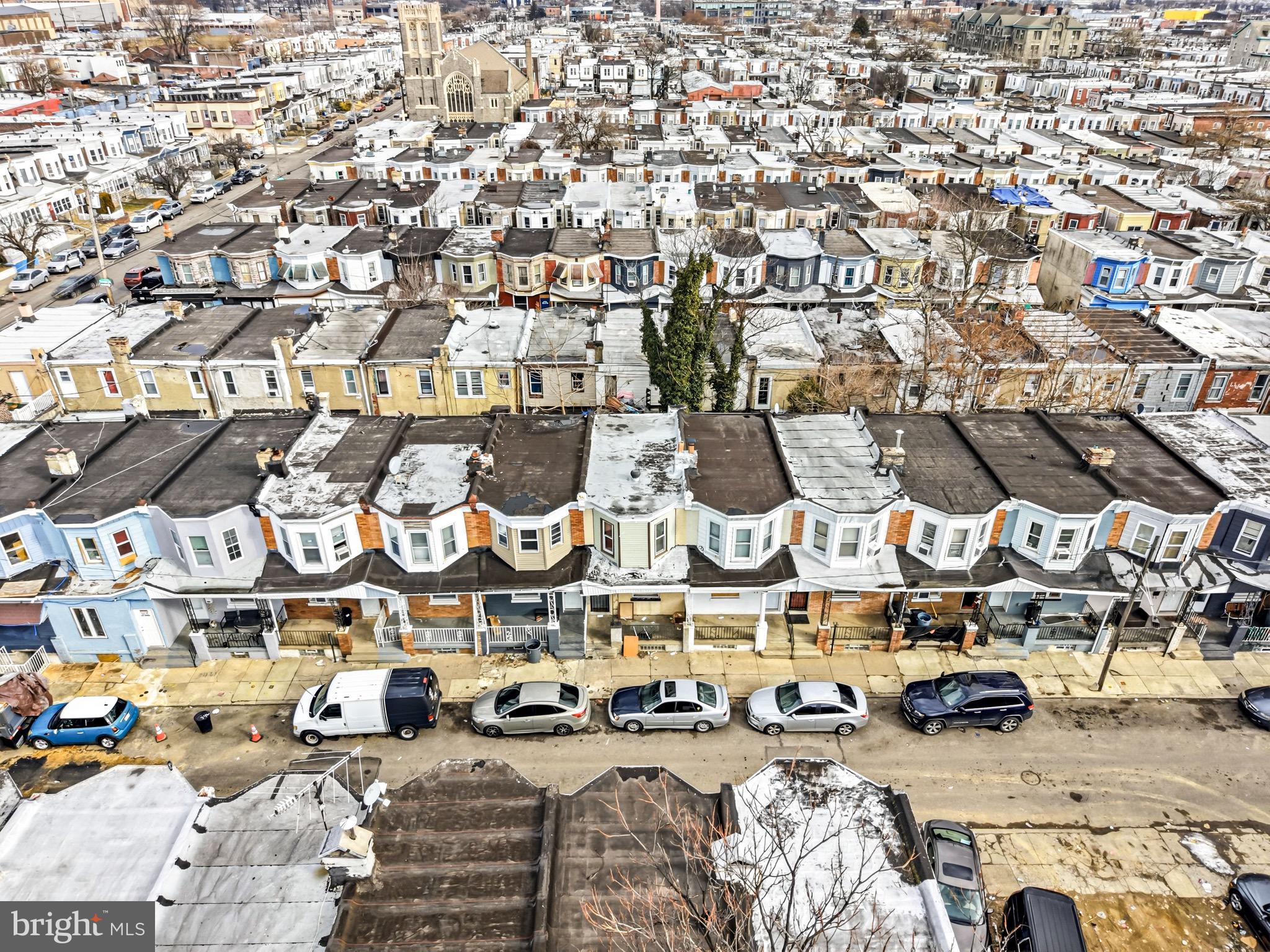KENSINGTON - Residential