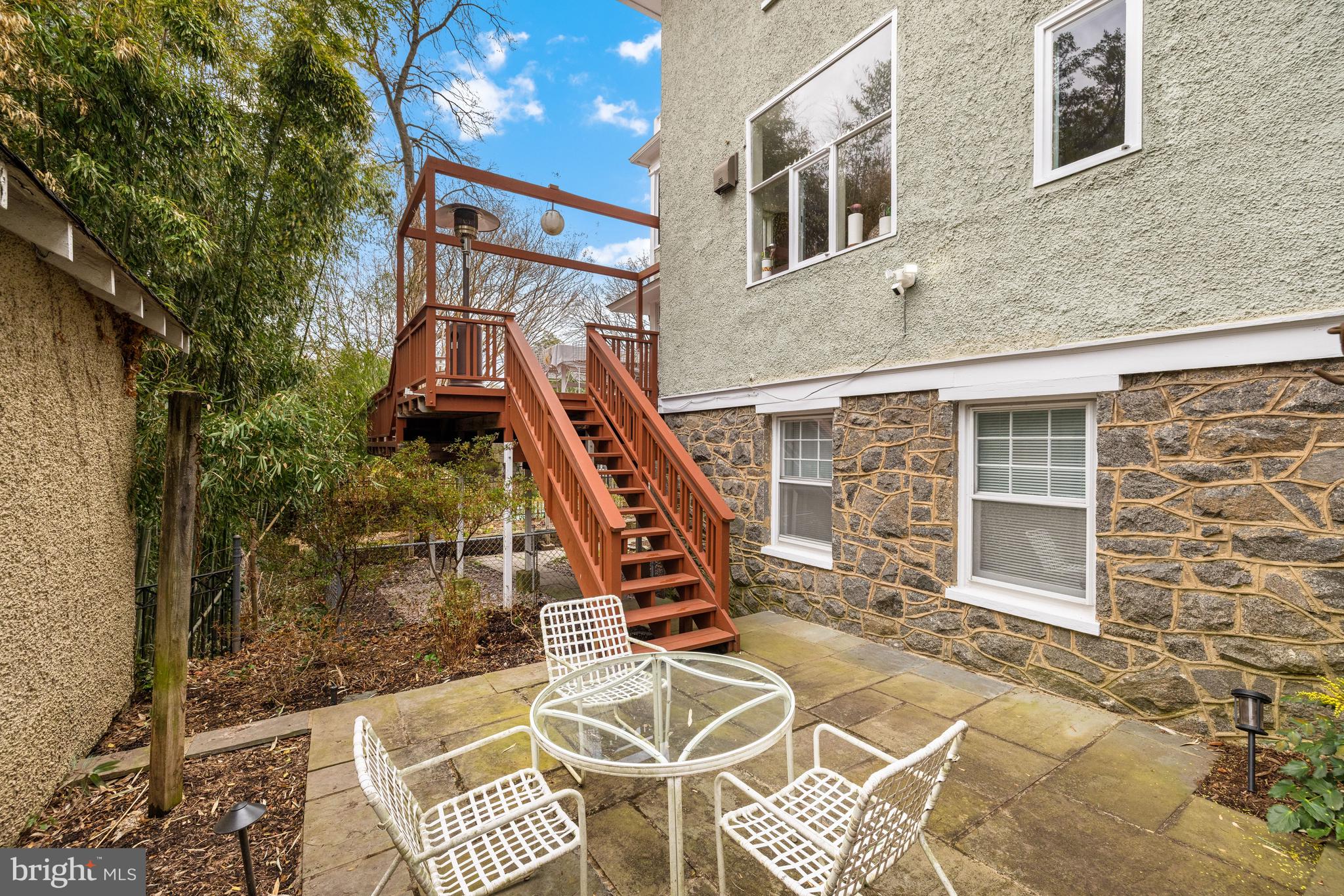CLEVELAND PARK - Residential